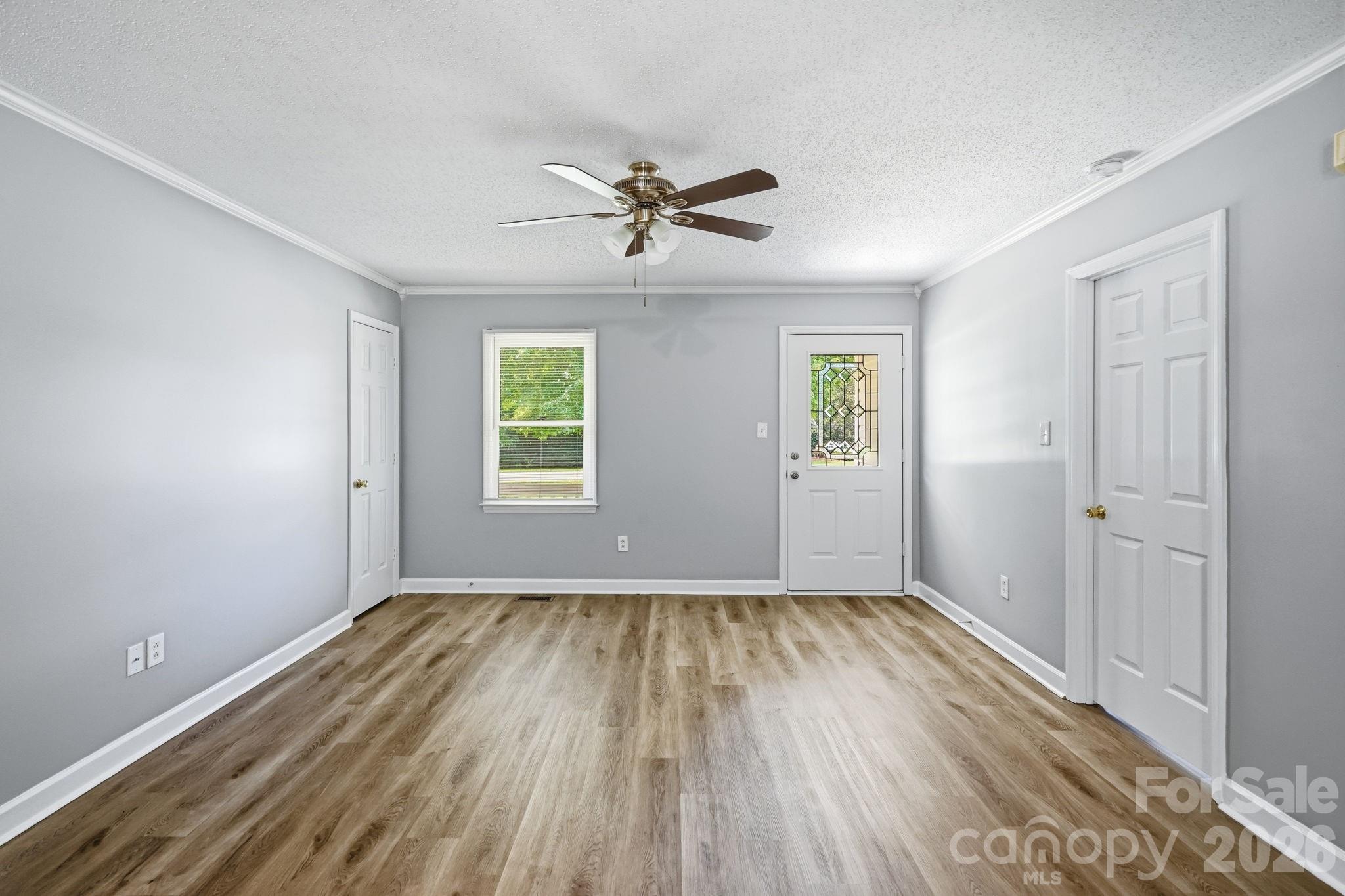 135 Byers Road Property Photo 6
