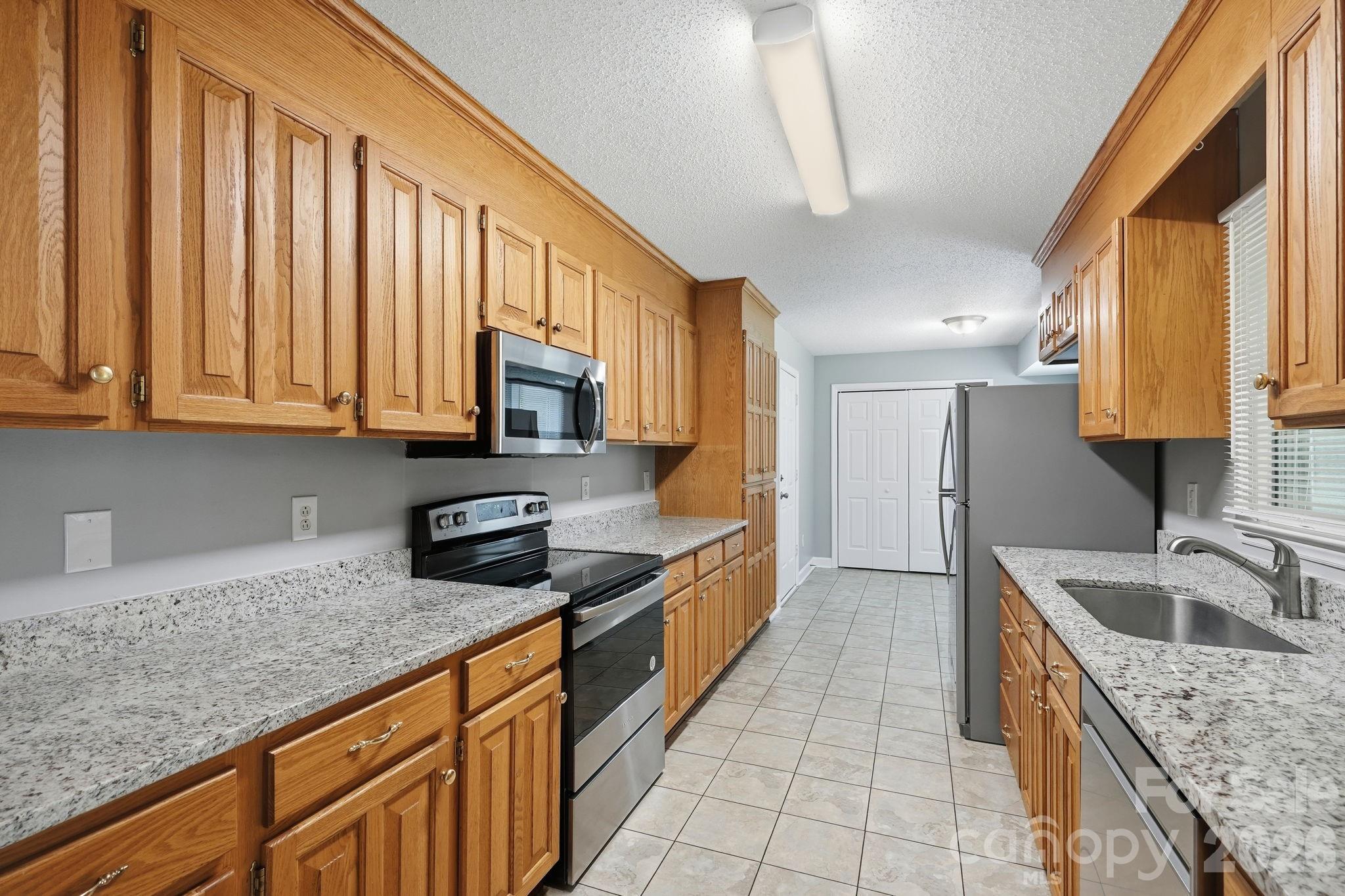 135 Byers Road Property Photo 8