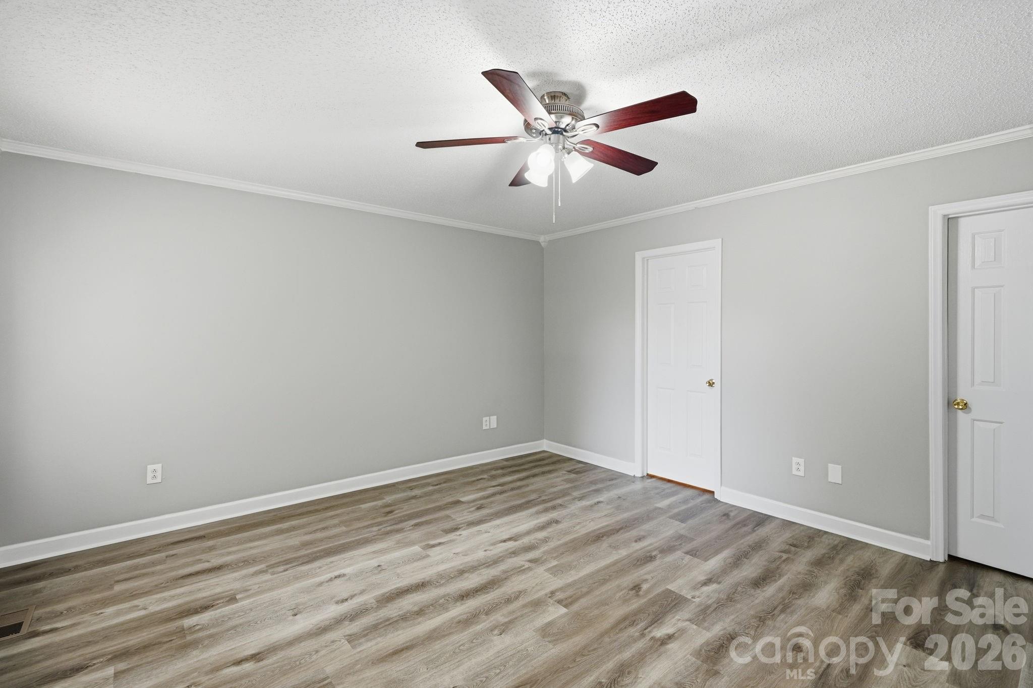 135 Byers Road Property Photo 12