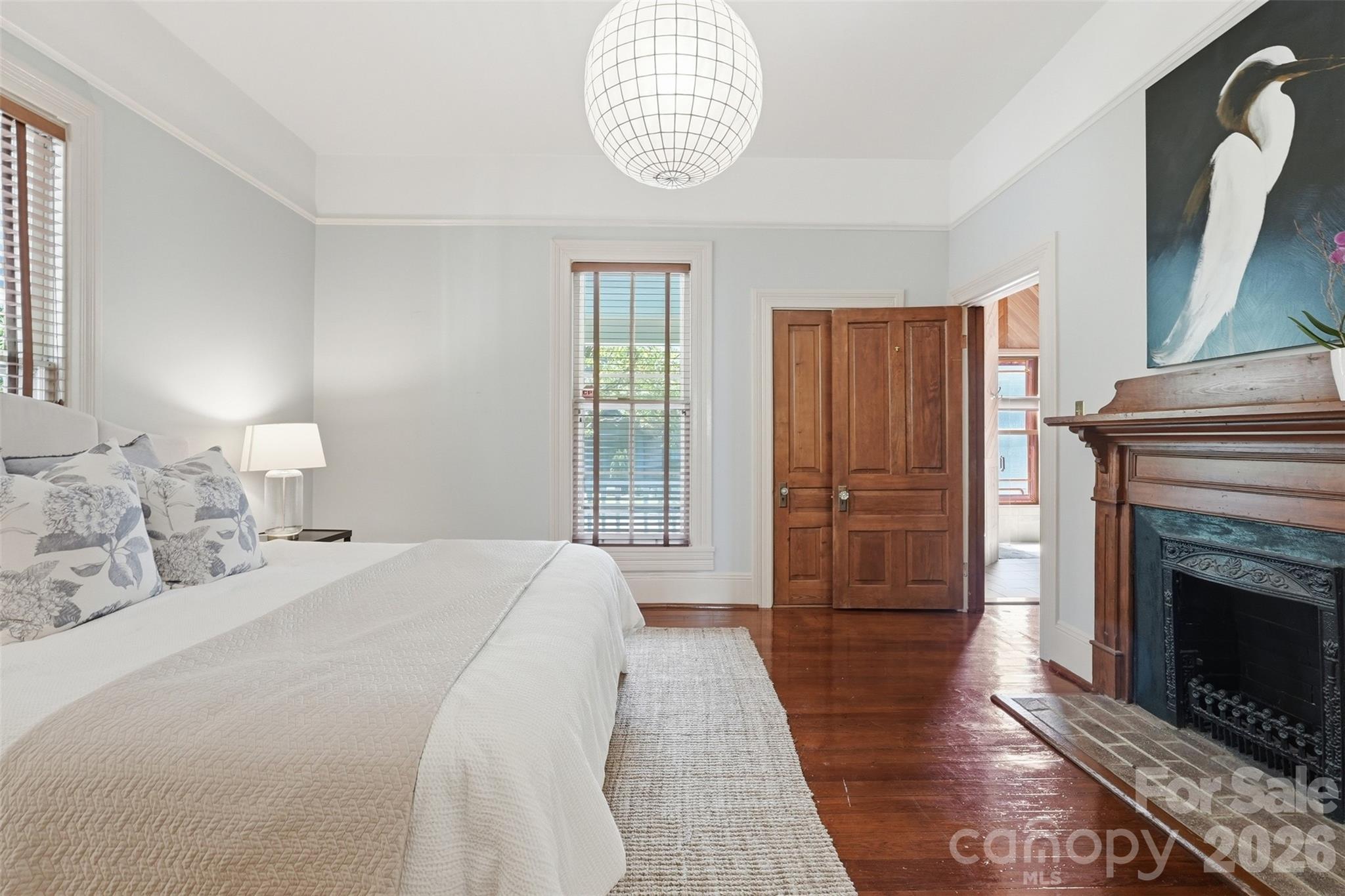 728 Lexington Avenue Property Photo 12