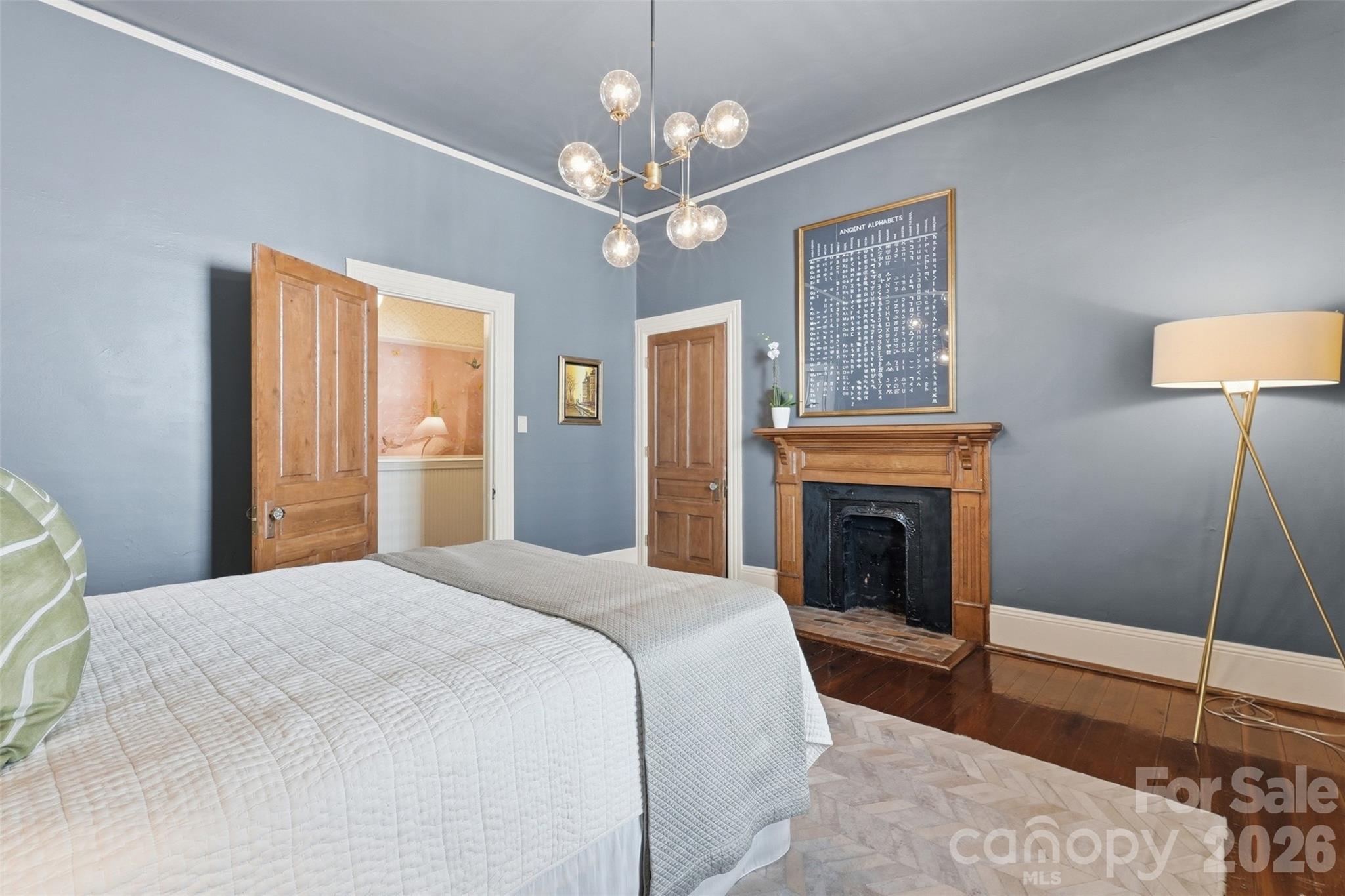 728 Lexington Avenue Property Photo 15