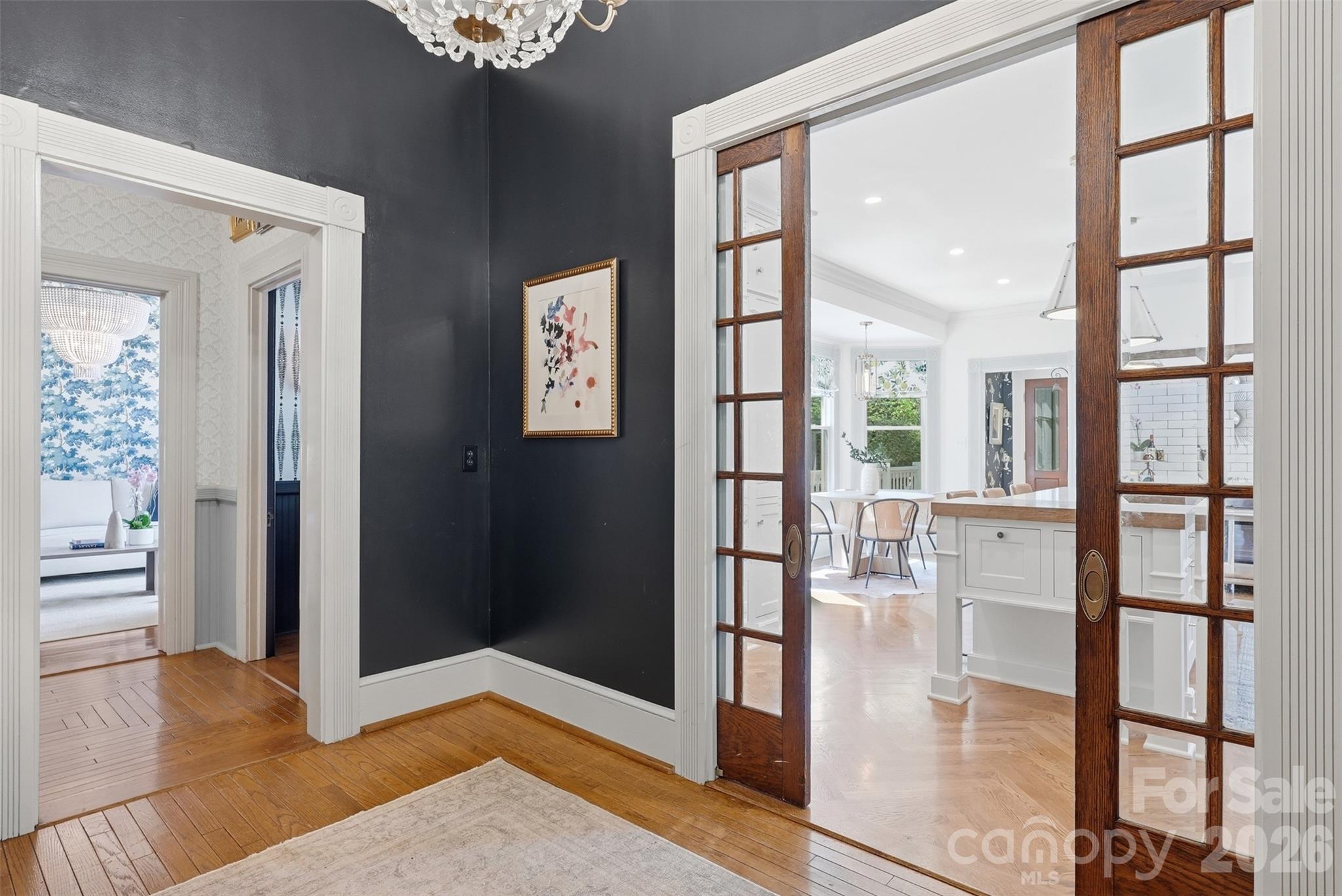 728 Lexington Avenue Property Photo 18