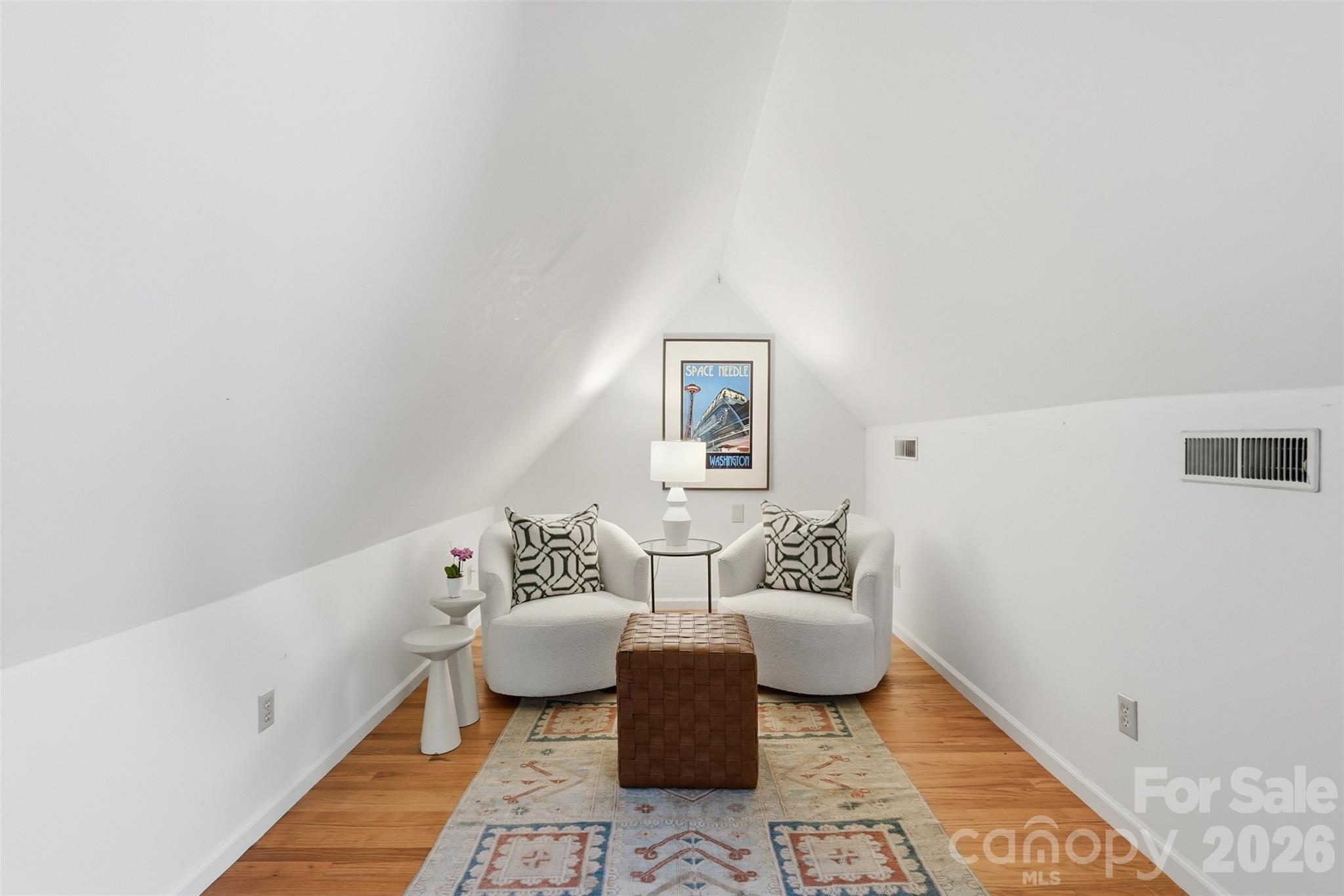 728 Lexington Avenue Property Photo 22