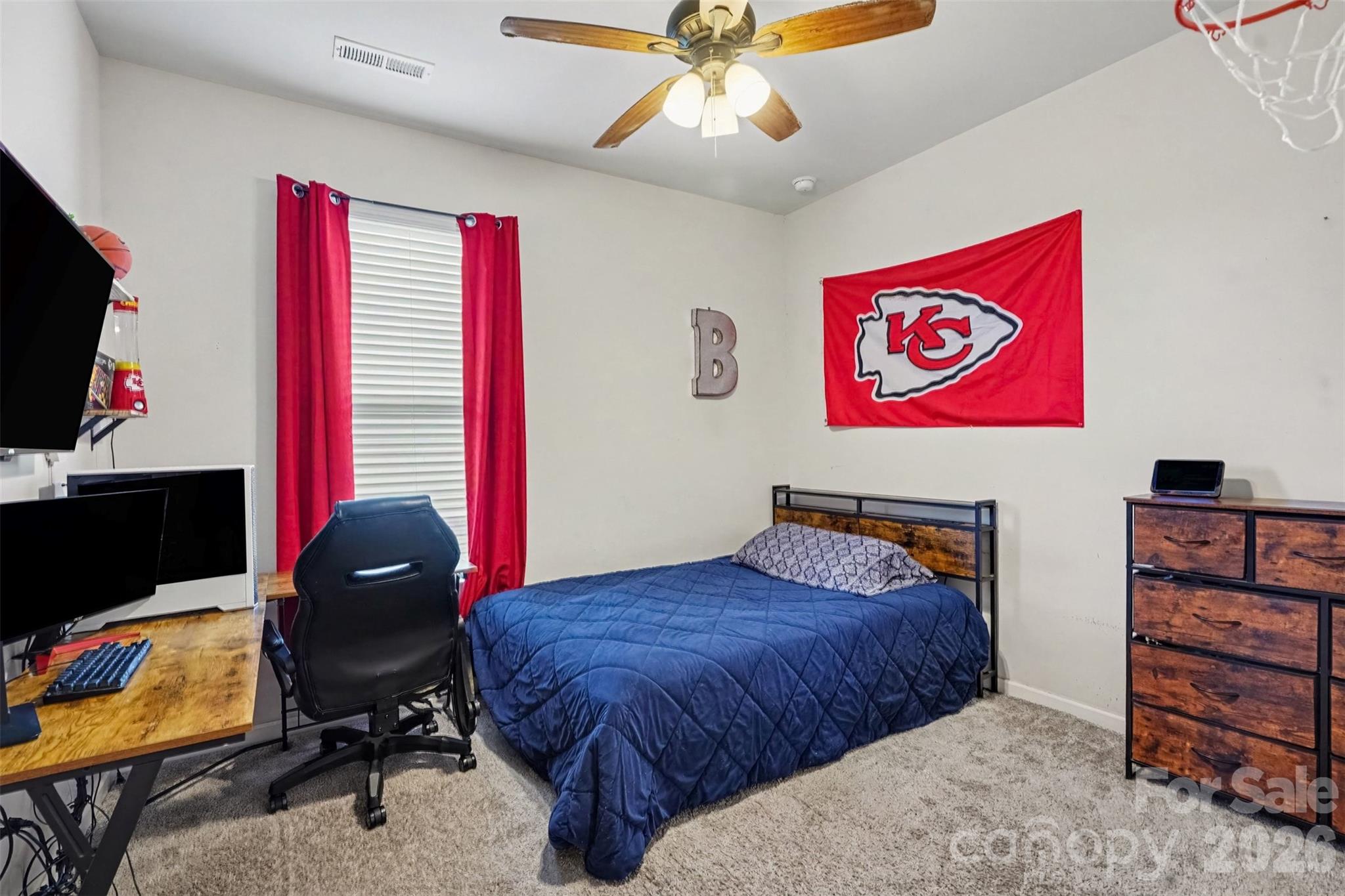 7009 Mirna Lane Property Photo 16