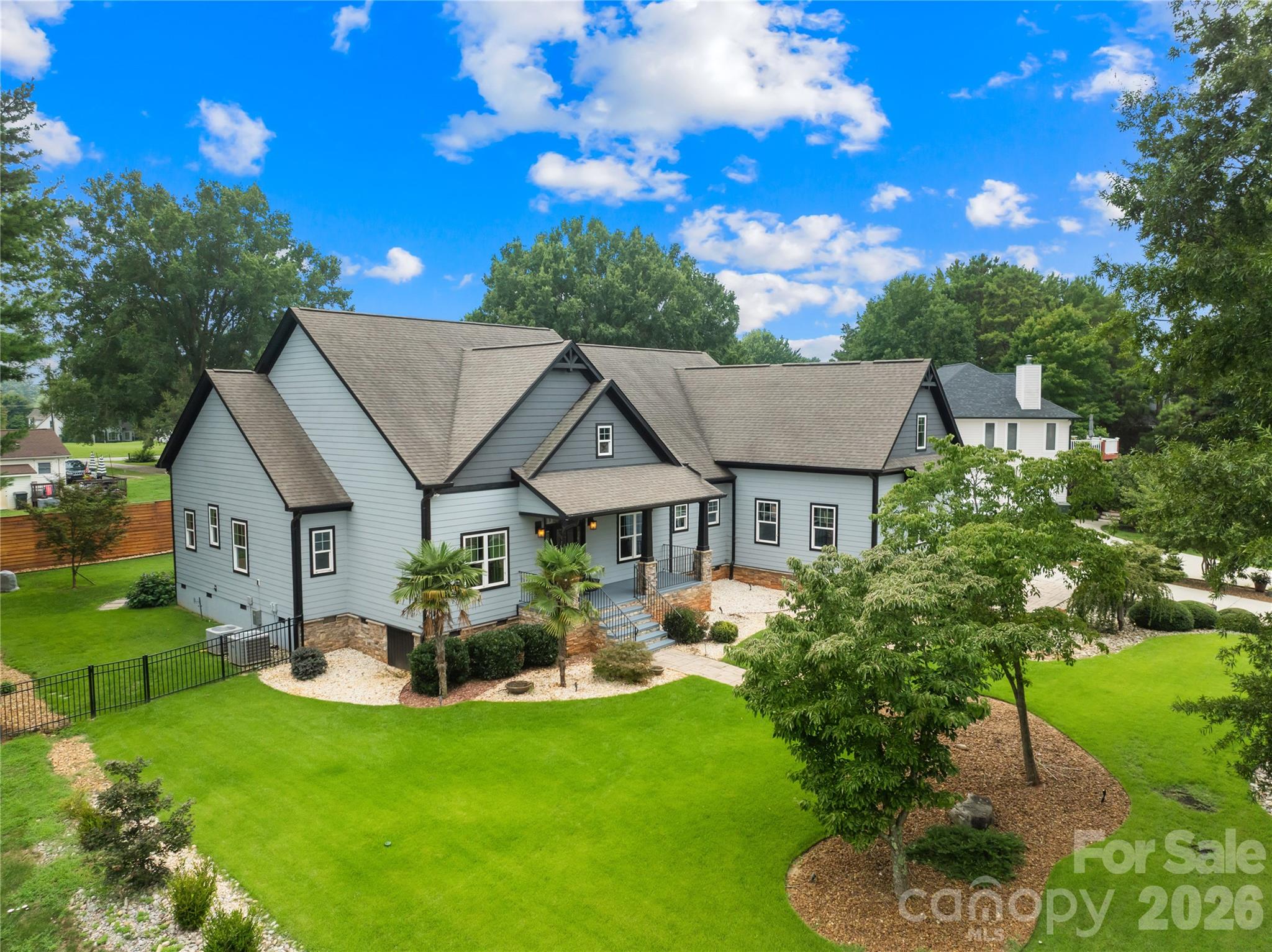 129 Aqua Drive Property Photo 1