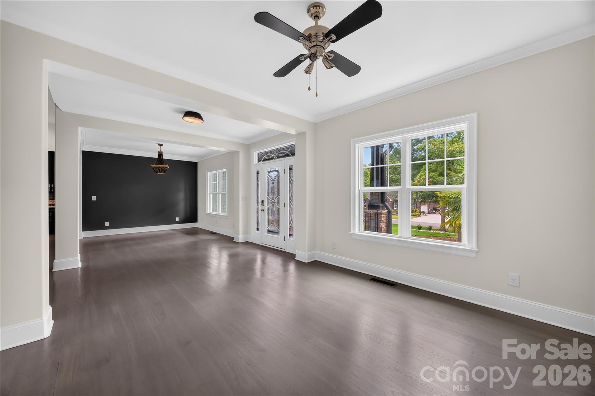 129 Aqua Drive Property Photo 6
