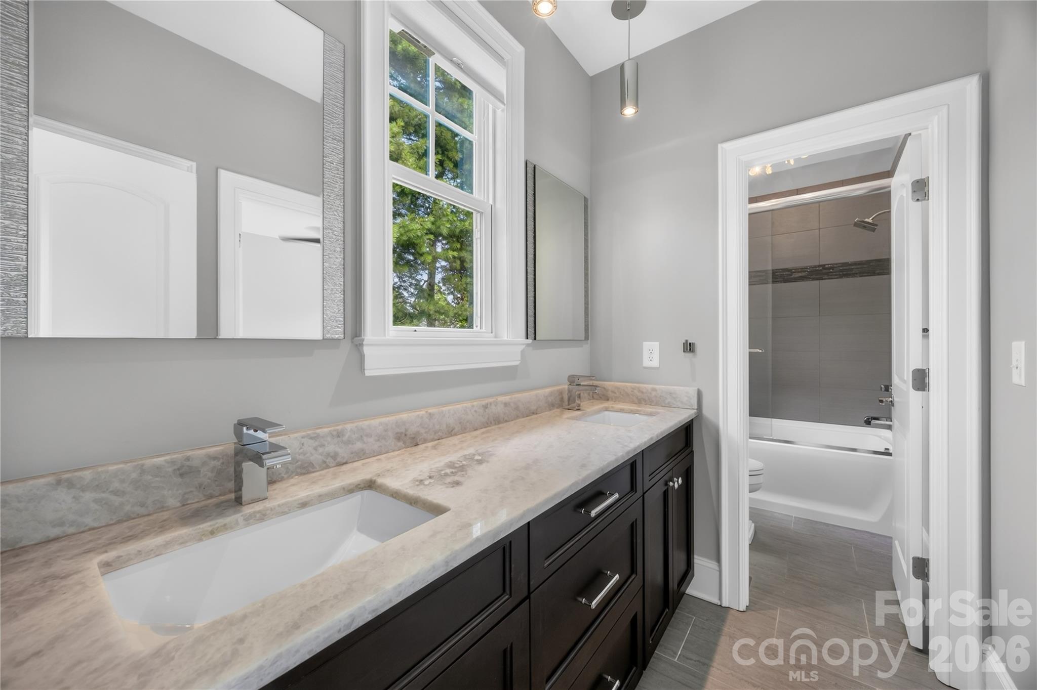 129 Aqua Drive Property Photo 21