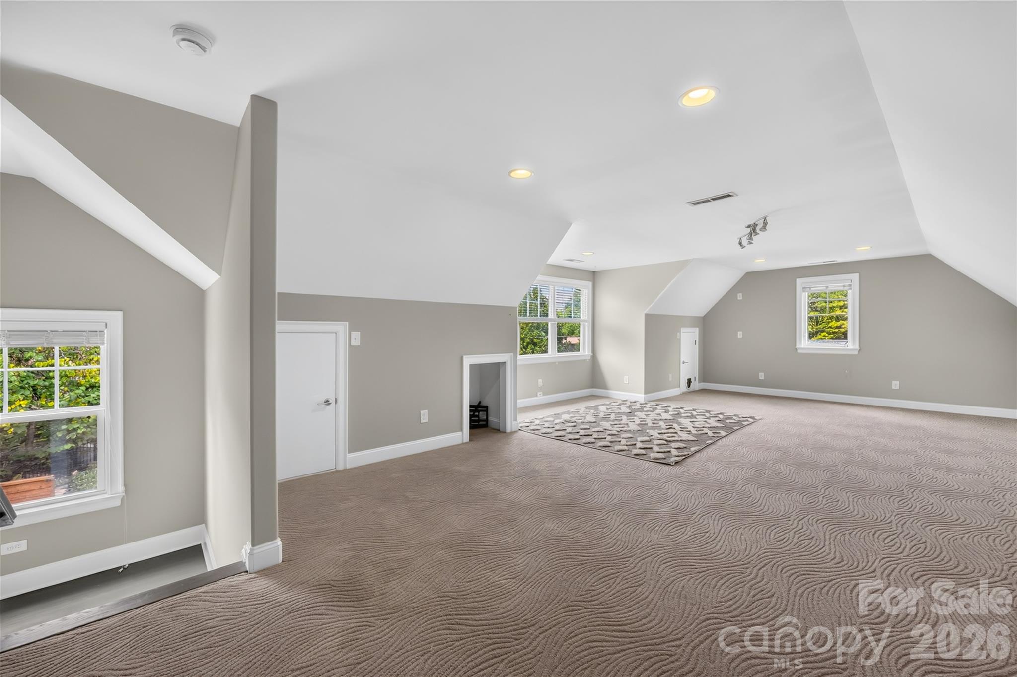 129 Aqua Drive Property Photo 22