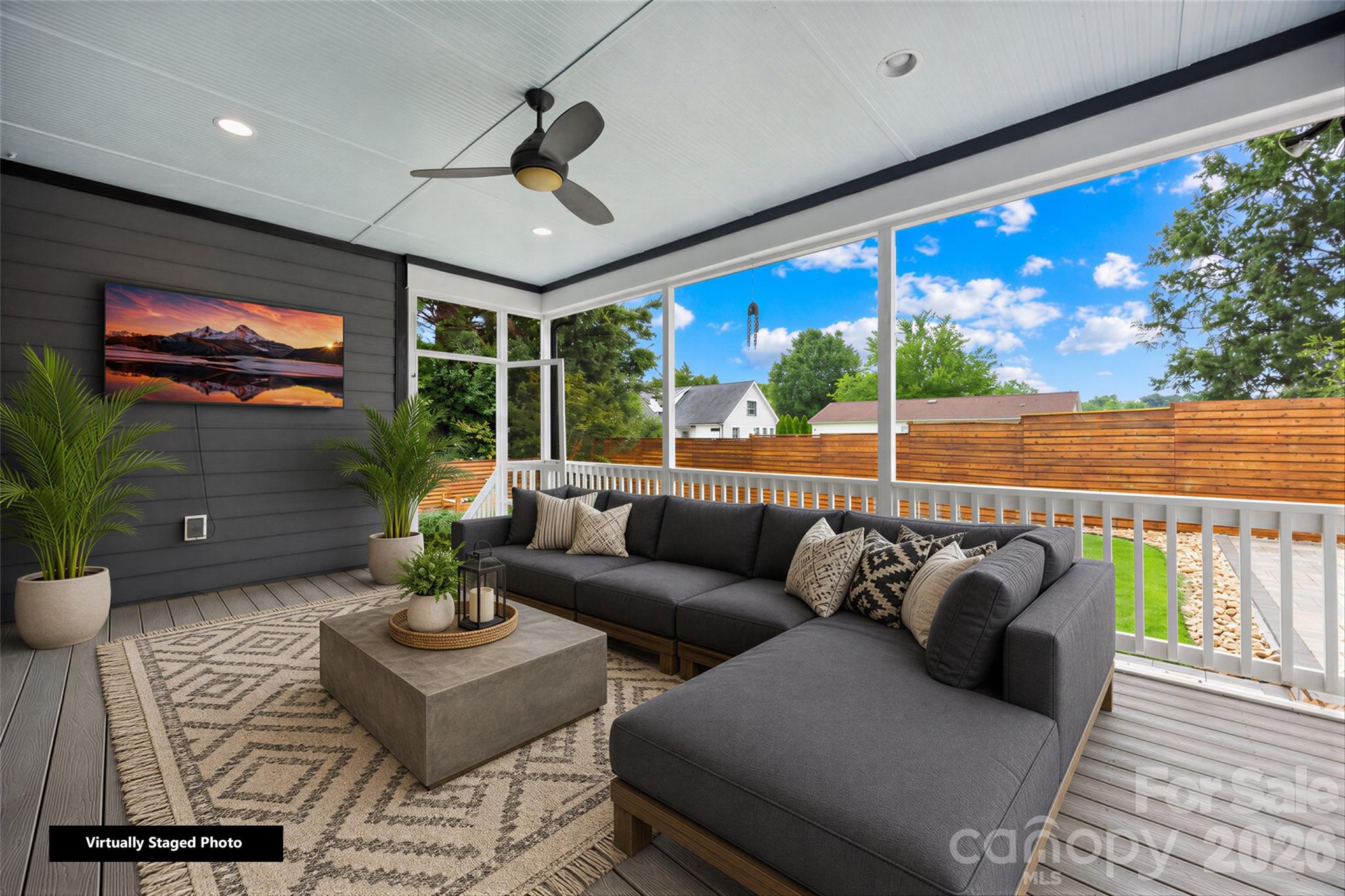 129 Aqua Drive Property Photo 28