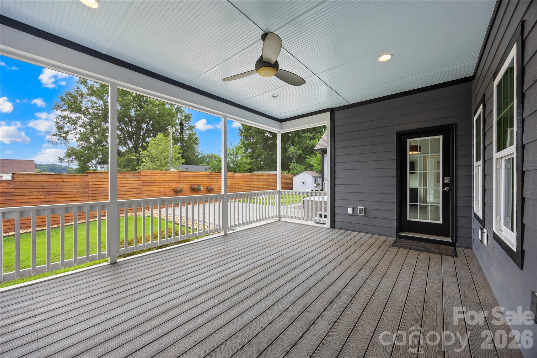 129 Aqua Drive Property Photo 29
