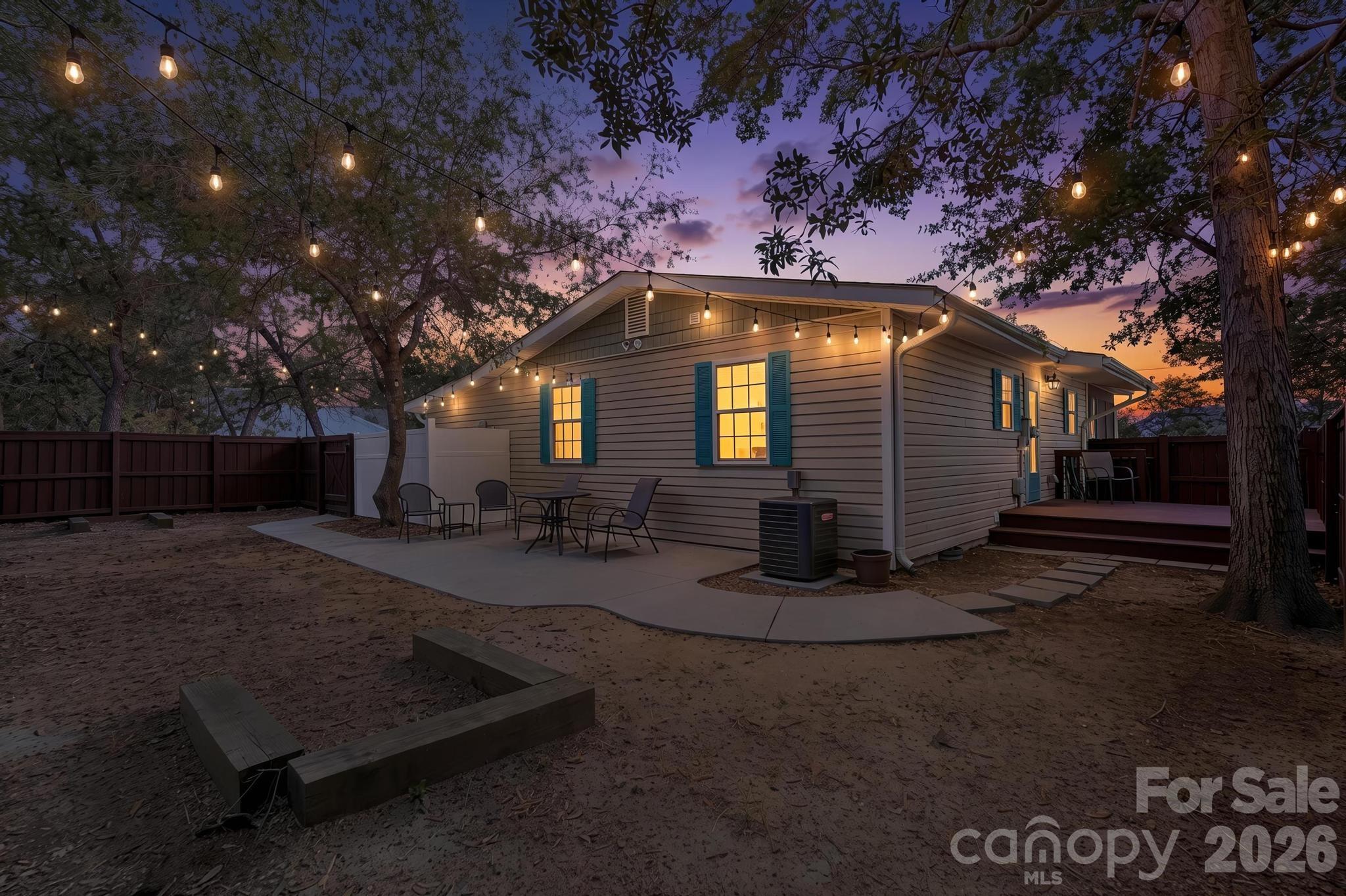 4701 E Yacht Drive Property Photo 1