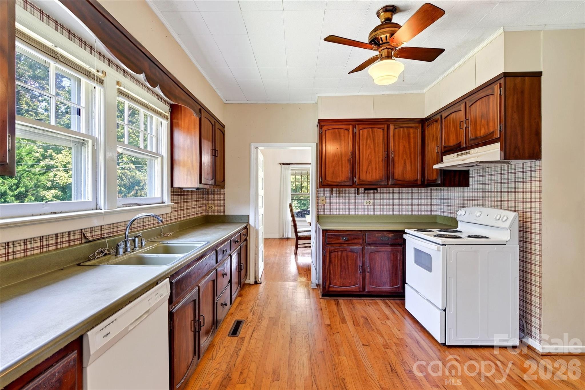 96 Huntsville Road Property Photo 5