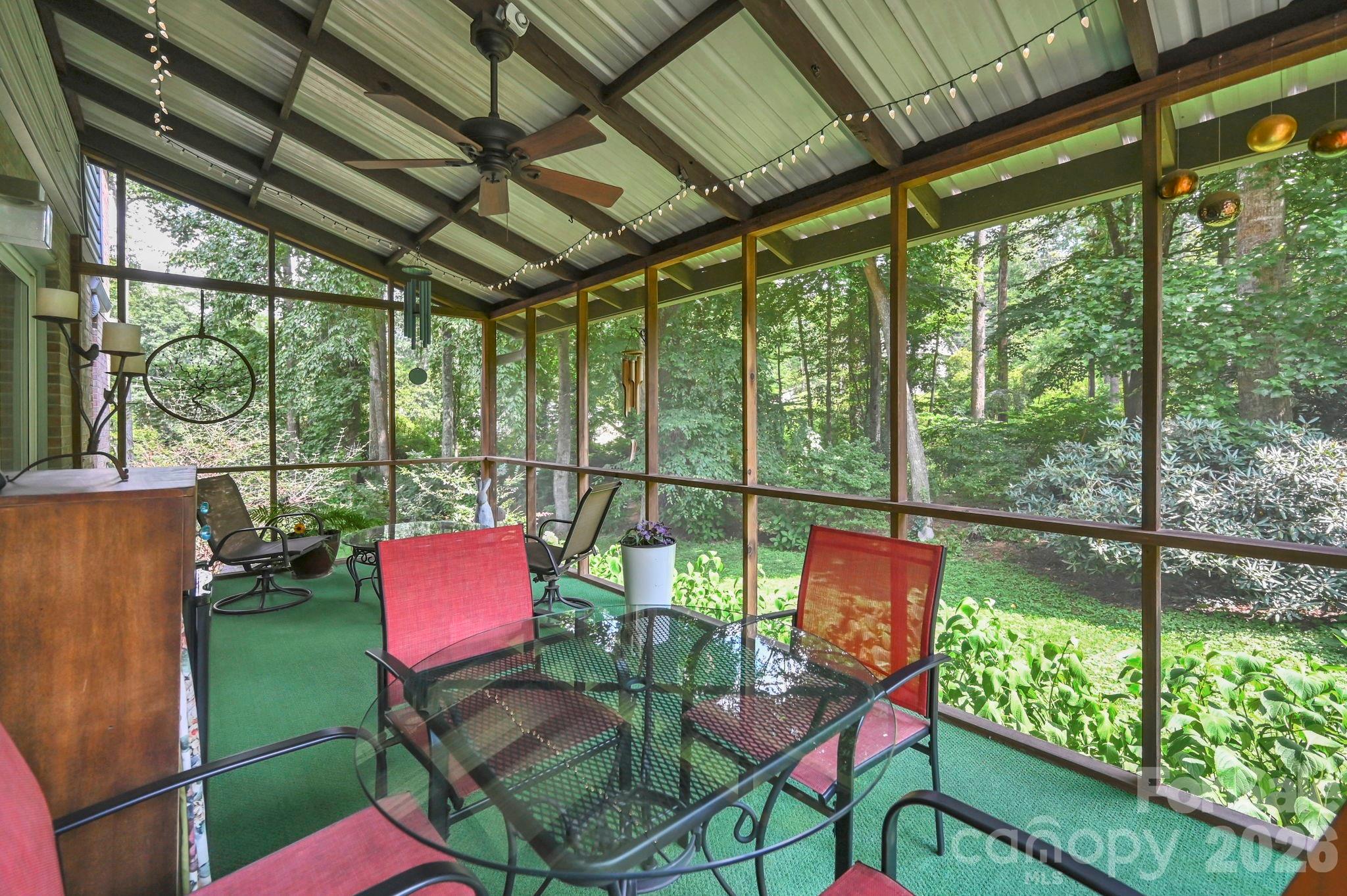 307 Woodland Trail 8 Property Photo 21