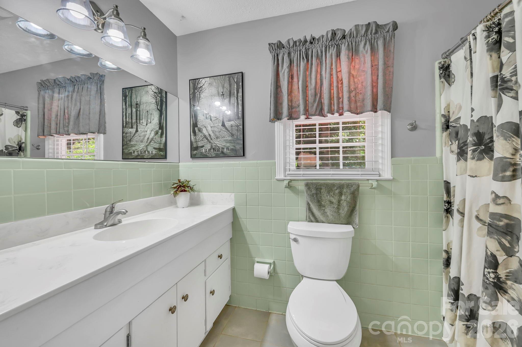 307 Woodland Trail 8 Property Photo 27