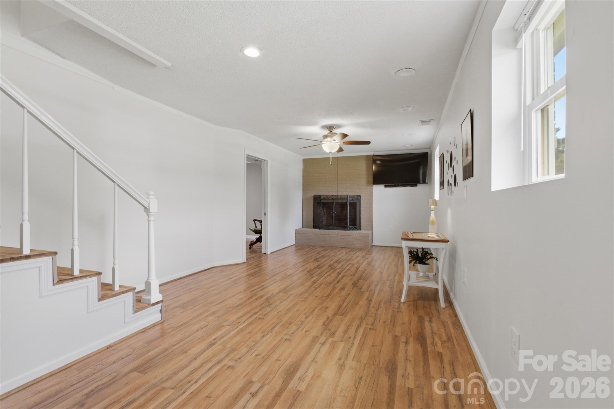 220 Hunstanton Drive Property Photo 18