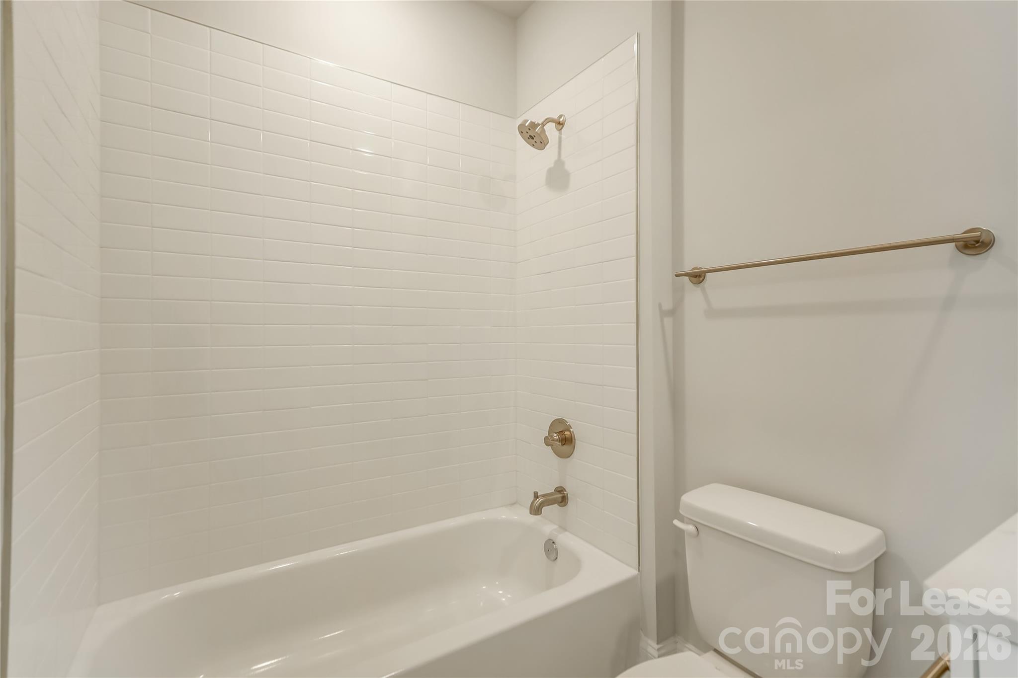 1107 Parkside Greenway Drive Property Photo 39