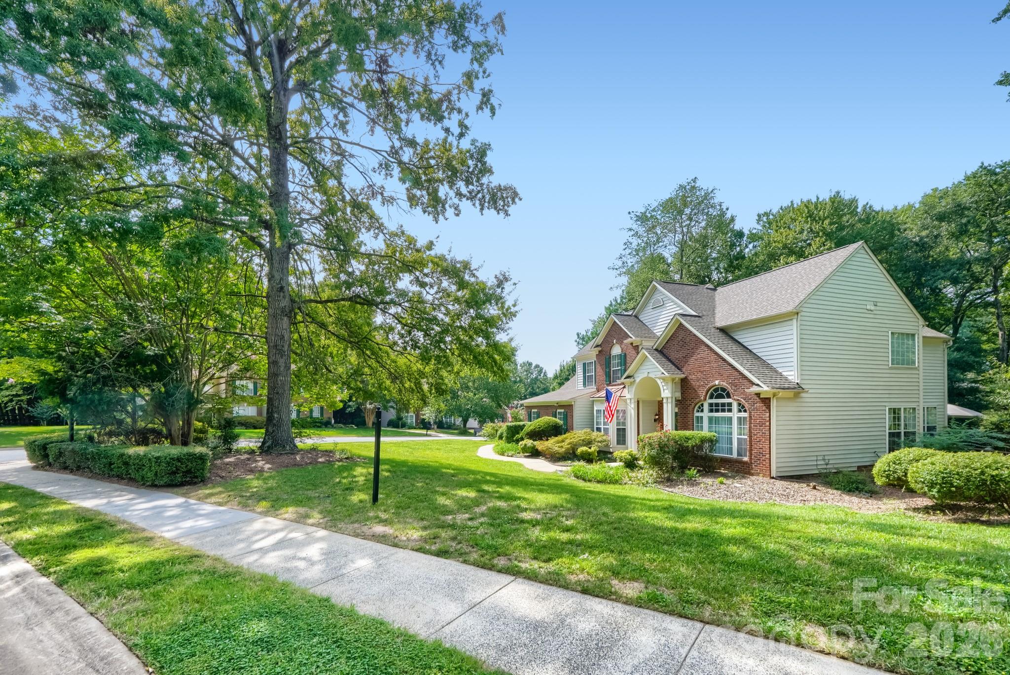 10808 Pomerane Place Property Photo 7
