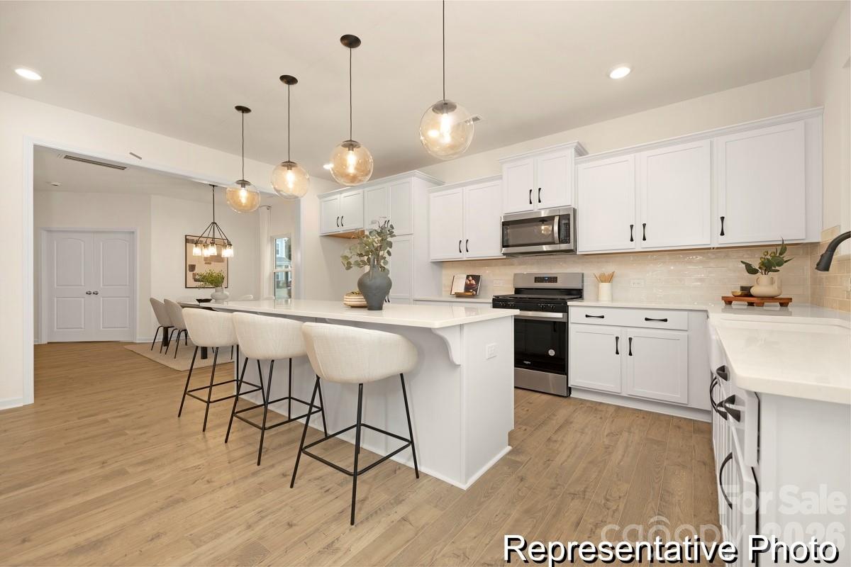 531 Gentle Bend Cove 270b Property Photo 3