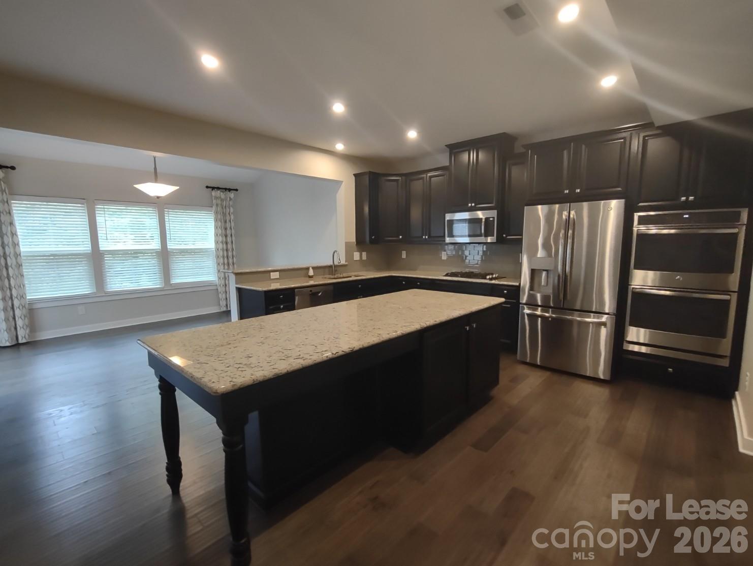 10474 Black Locust Lane Property Photo 4