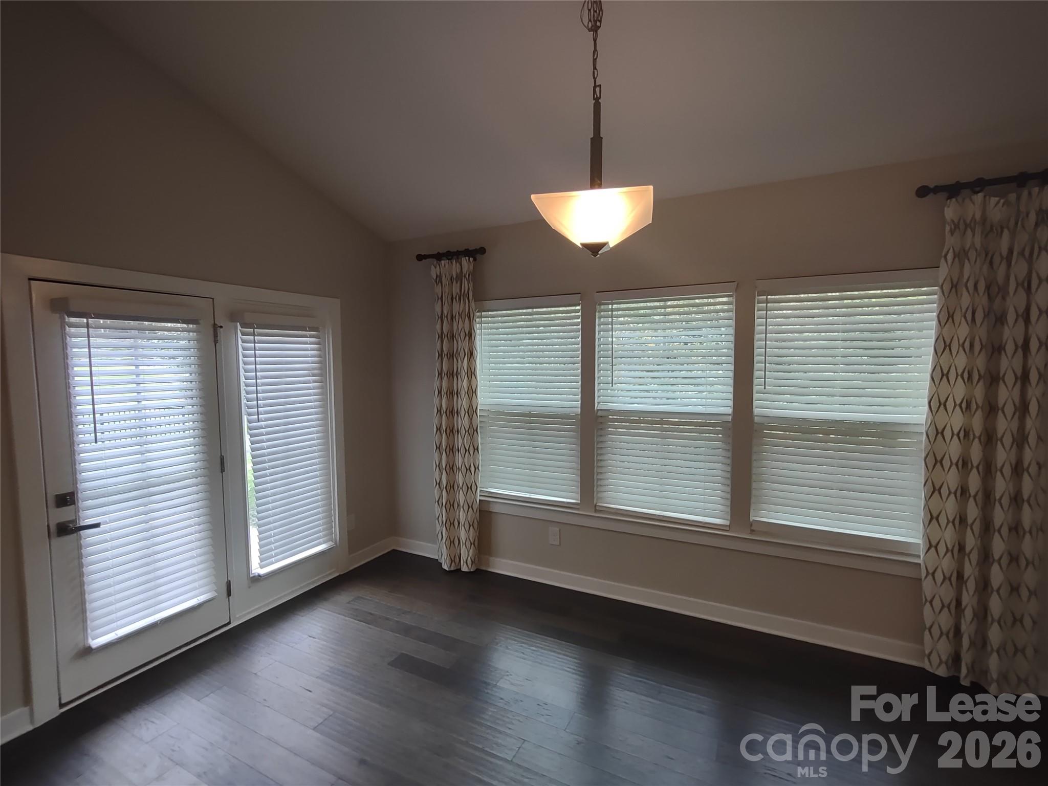 10474 Black Locust Lane Property Photo 10