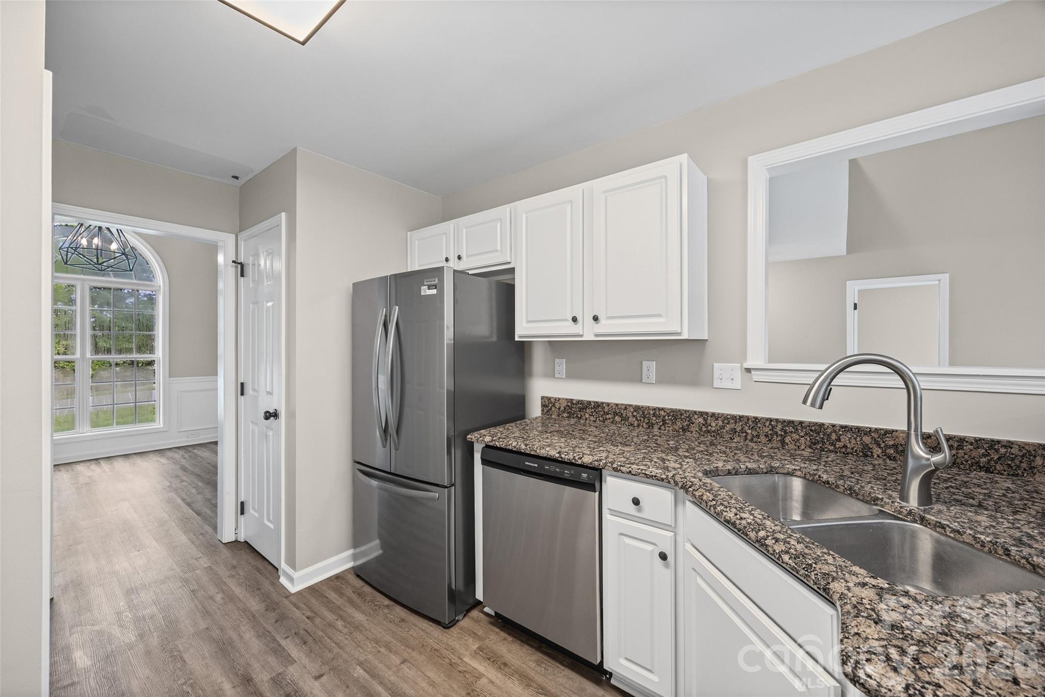 14107 Pine Harbor Road Property Photo 10