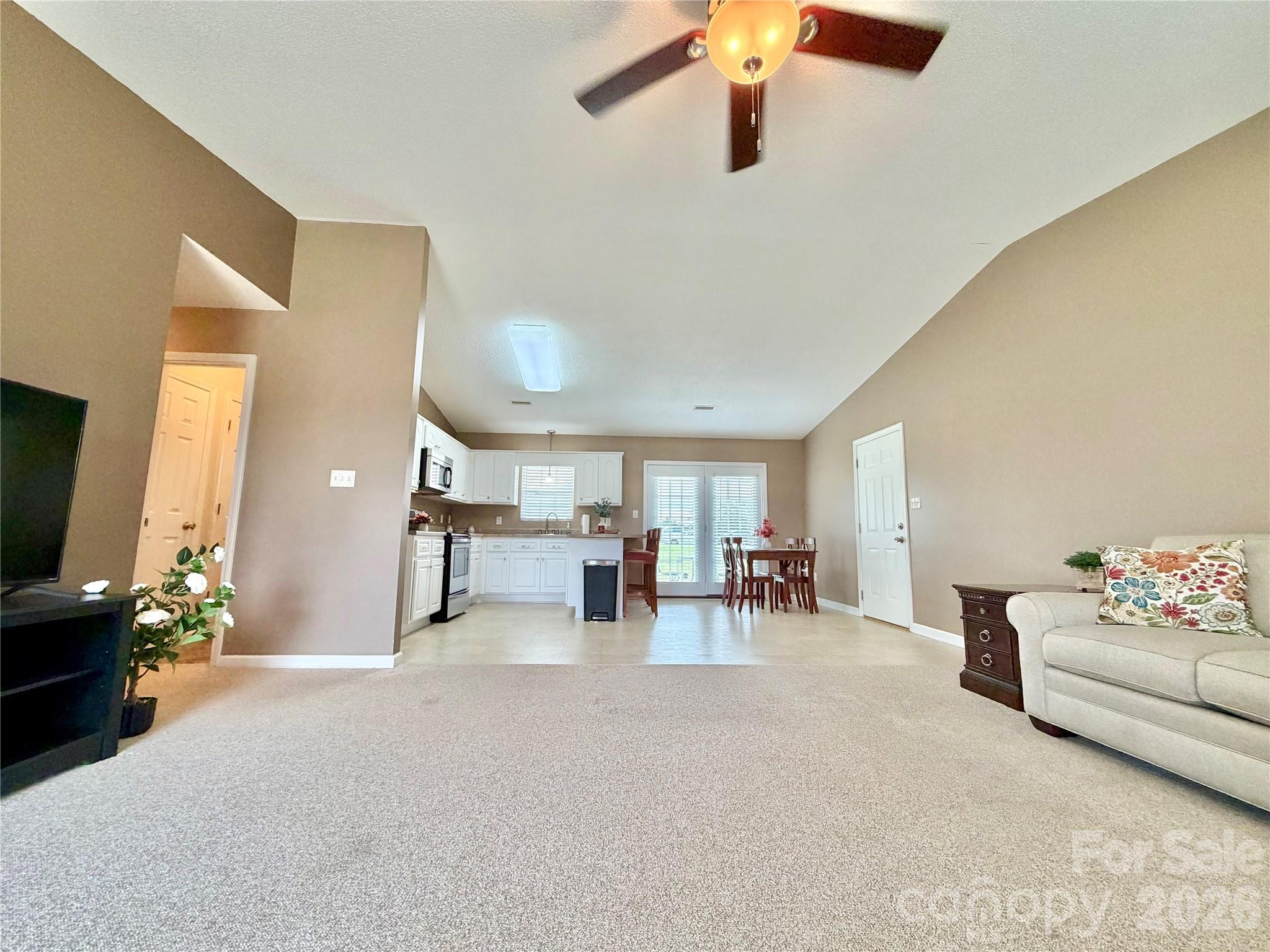 134 Brentwood Drive Property Photo 6