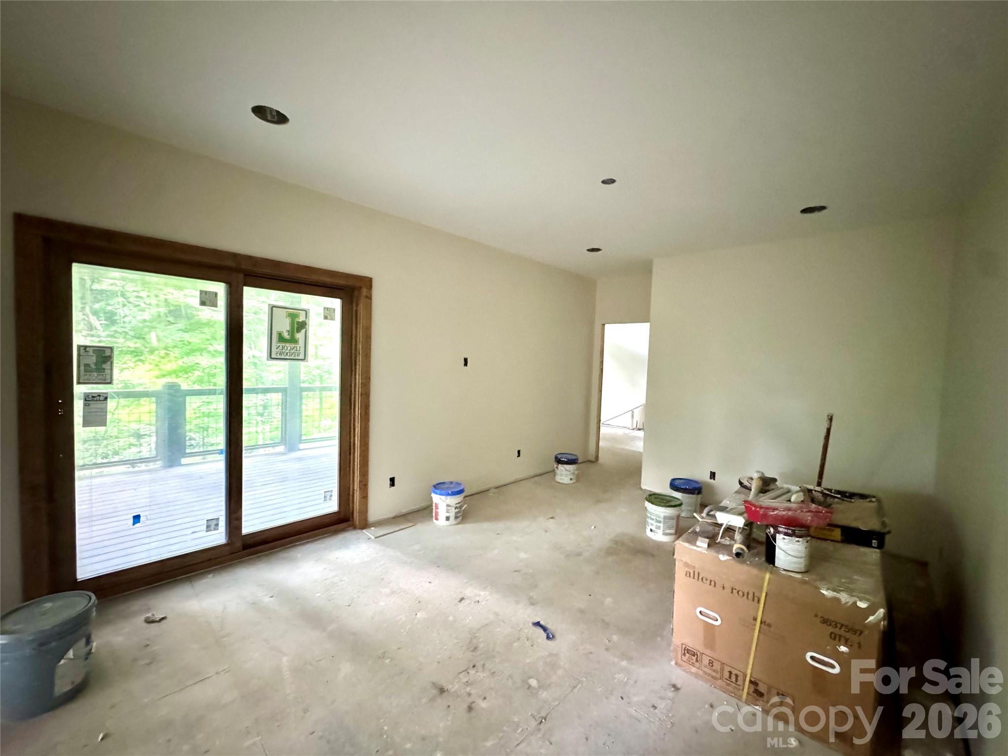 54 Hamlin Lane Property Photo 5
