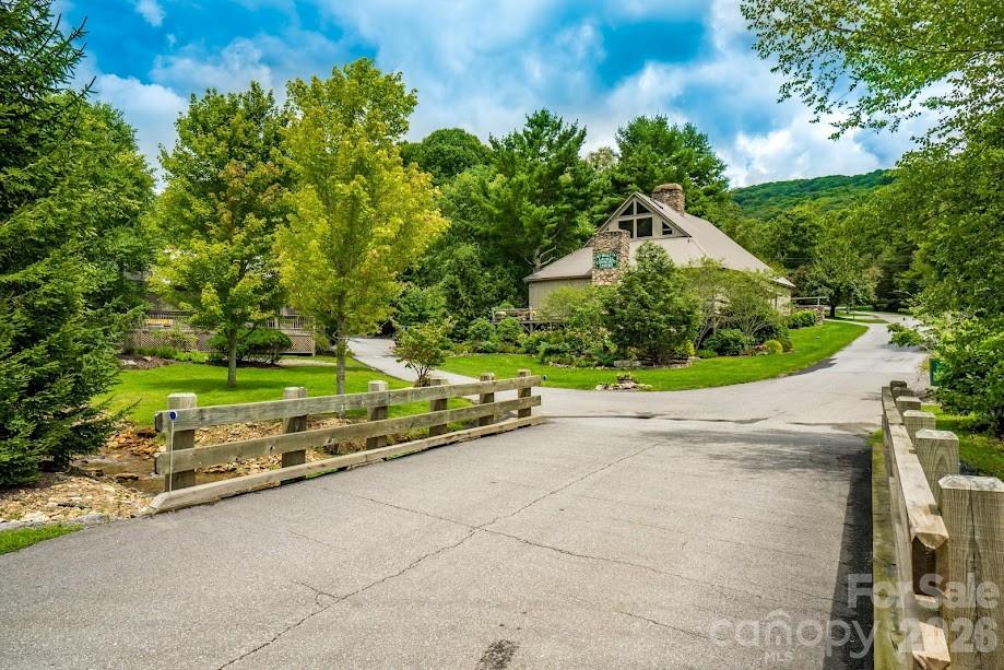 54 Hamlin Lane Property Photo 22