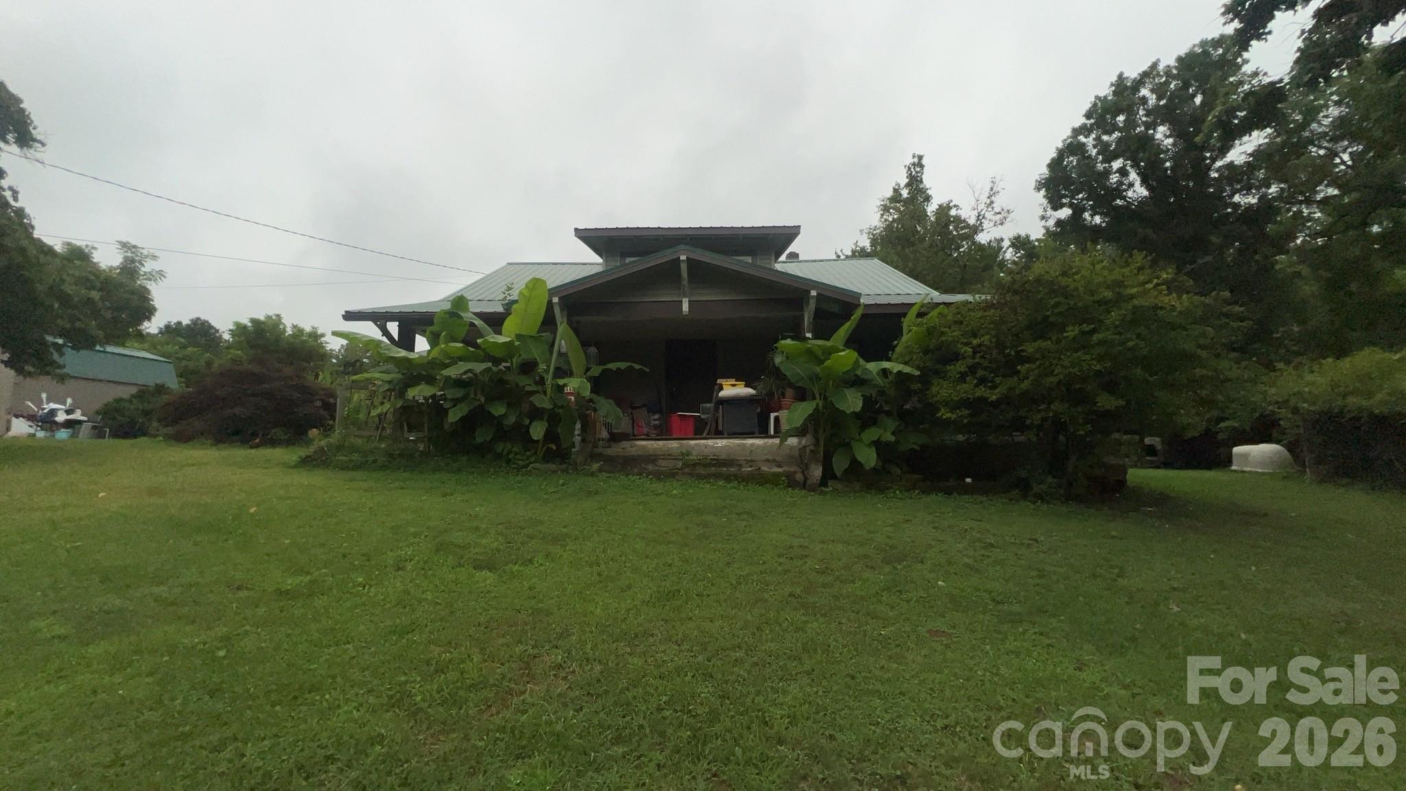 5 Eller Cove Road Property Photo 2