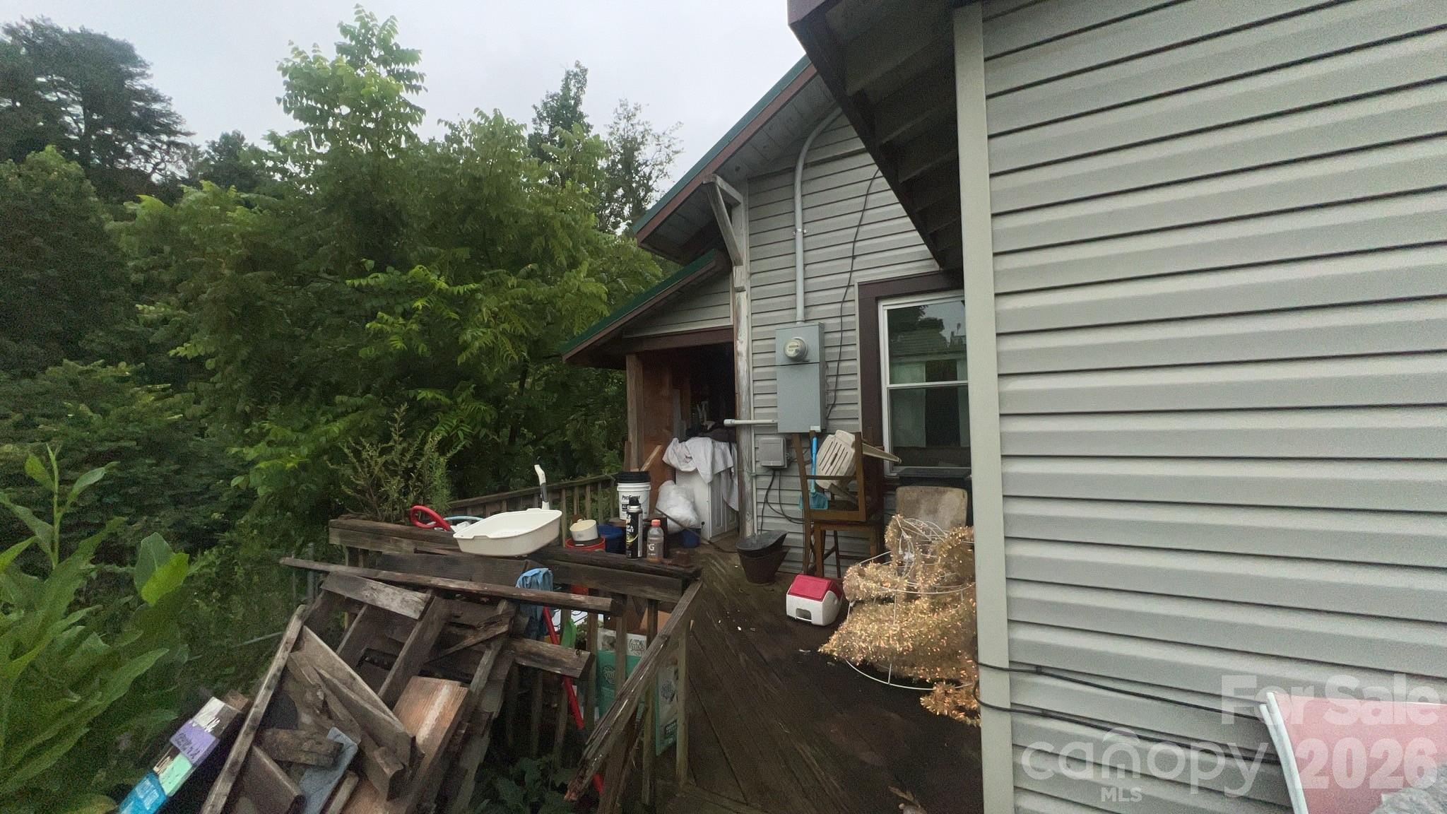 5 Eller Cove Road Property Photo 3