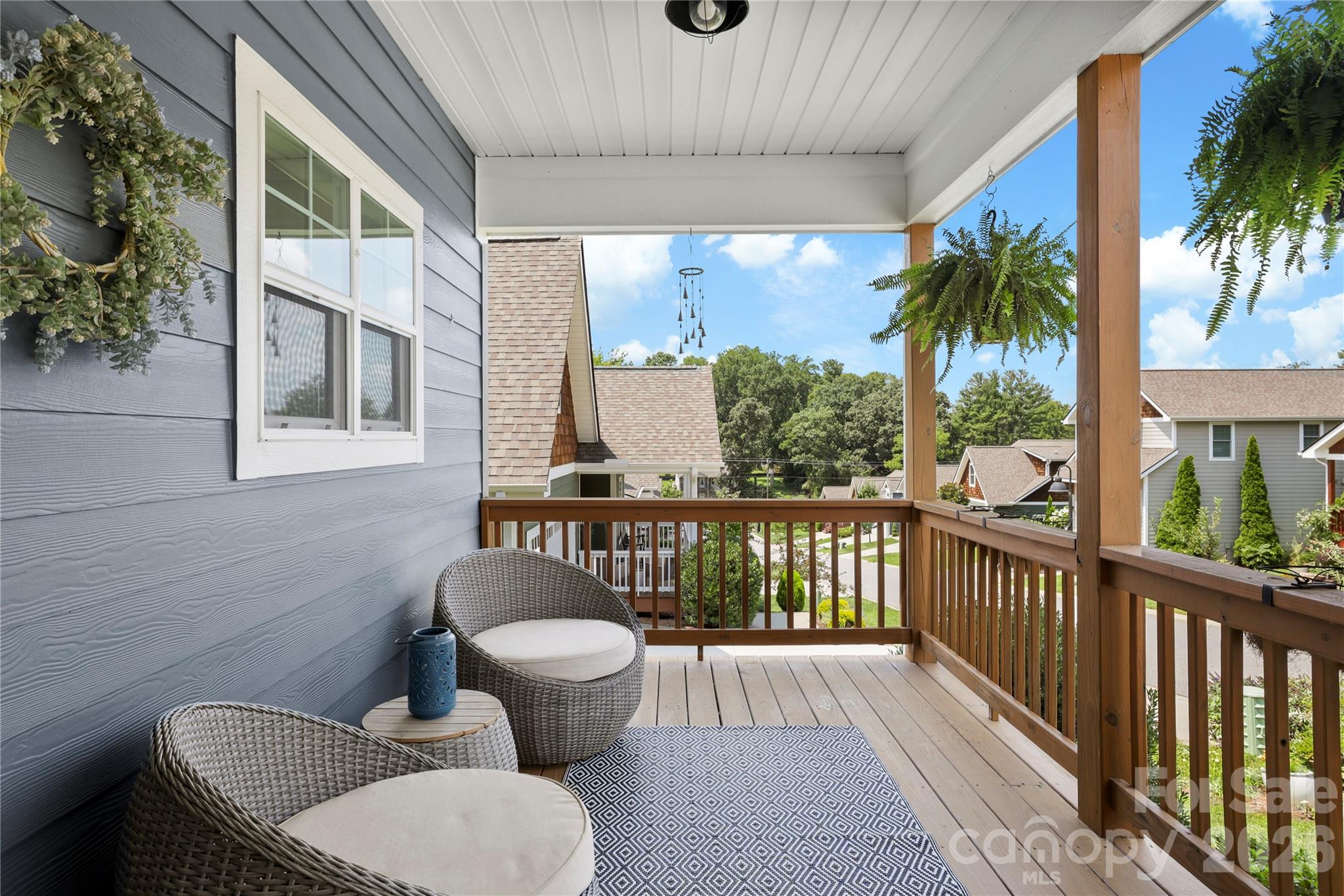 19 Woodbridge Park Drive Property Photo 4