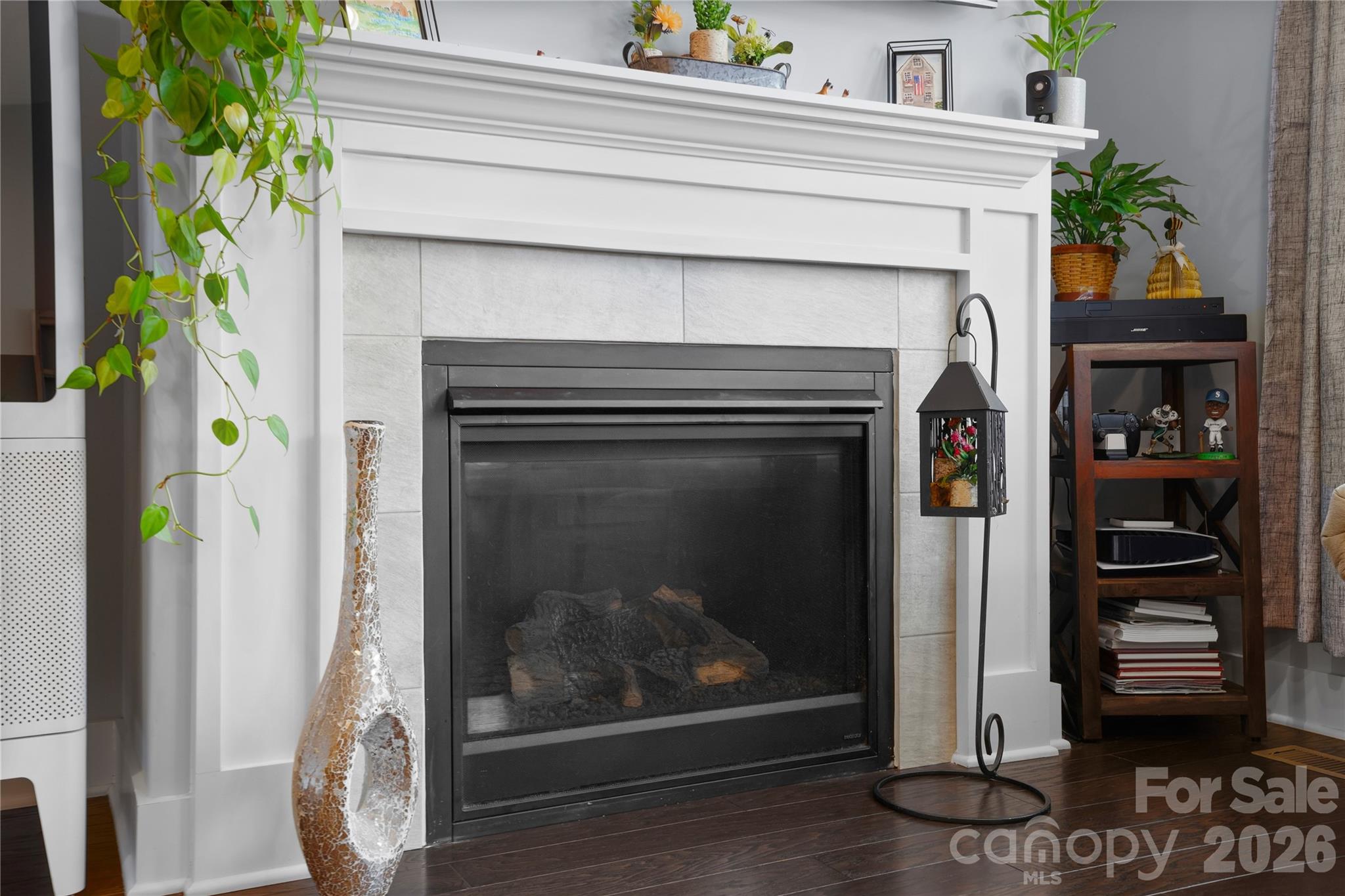 19 Woodbridge Park Drive Property Photo 12