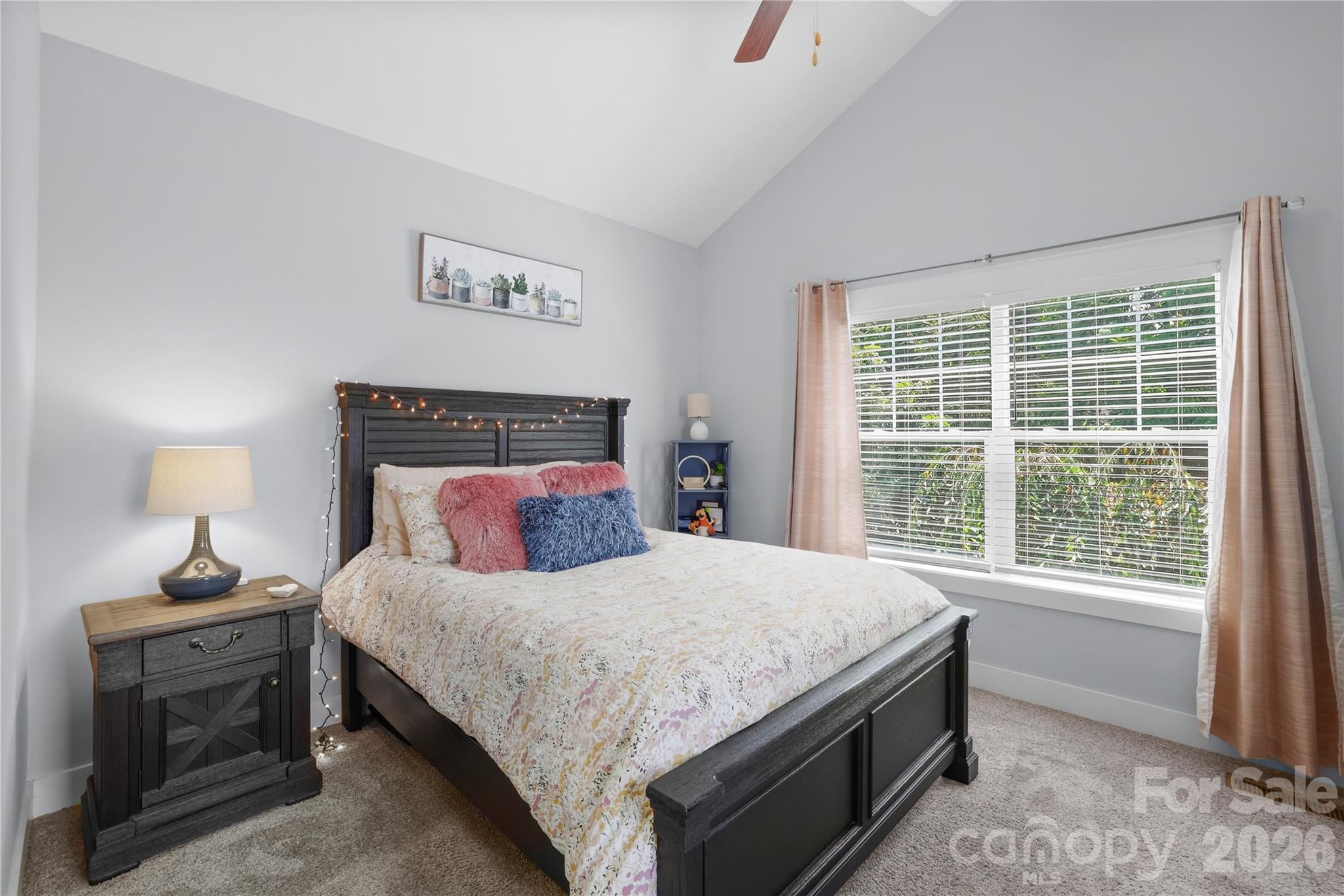 19 Woodbridge Park Drive Property Photo 13