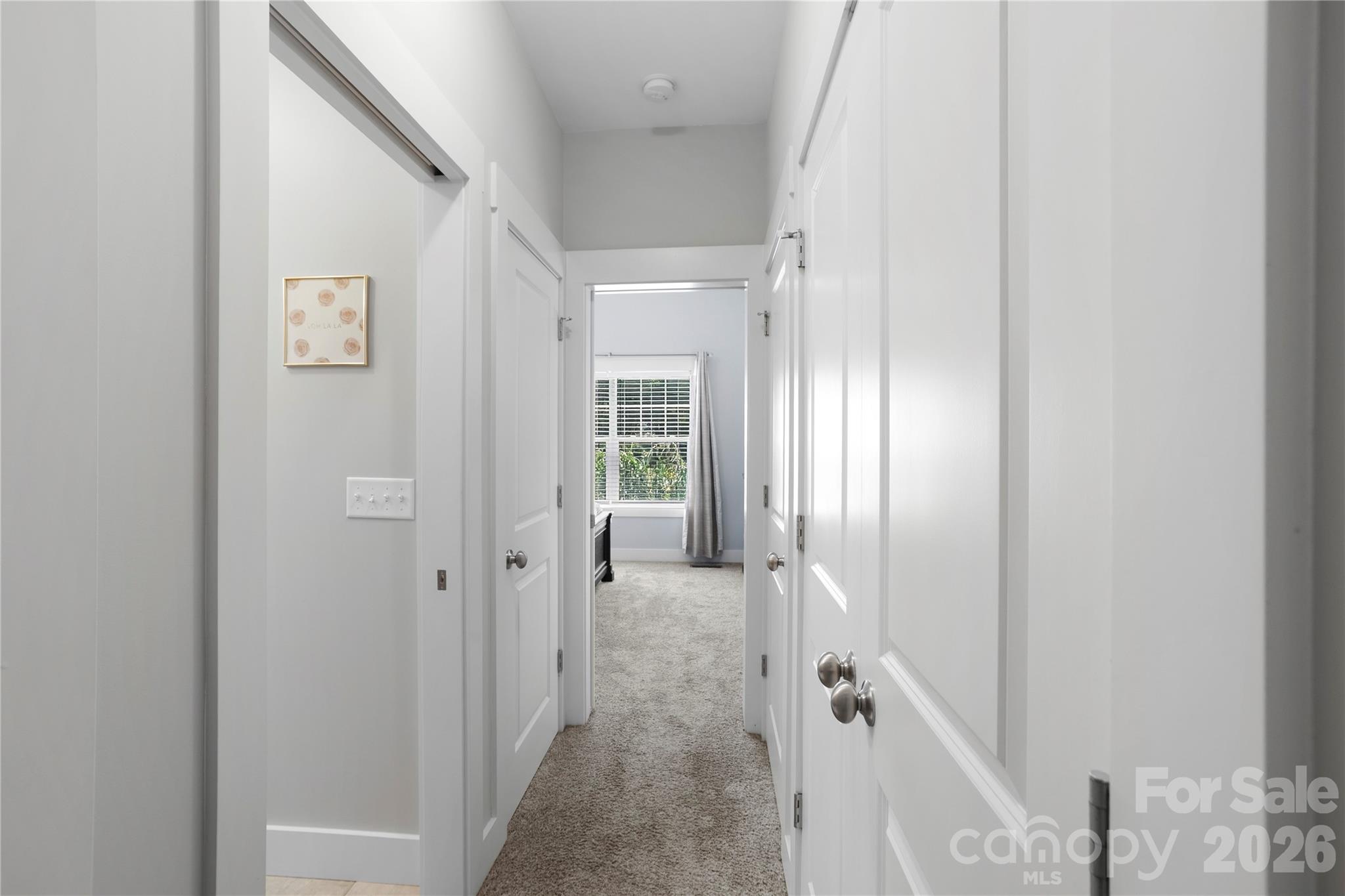 19 Woodbridge Park Drive Property Photo 16