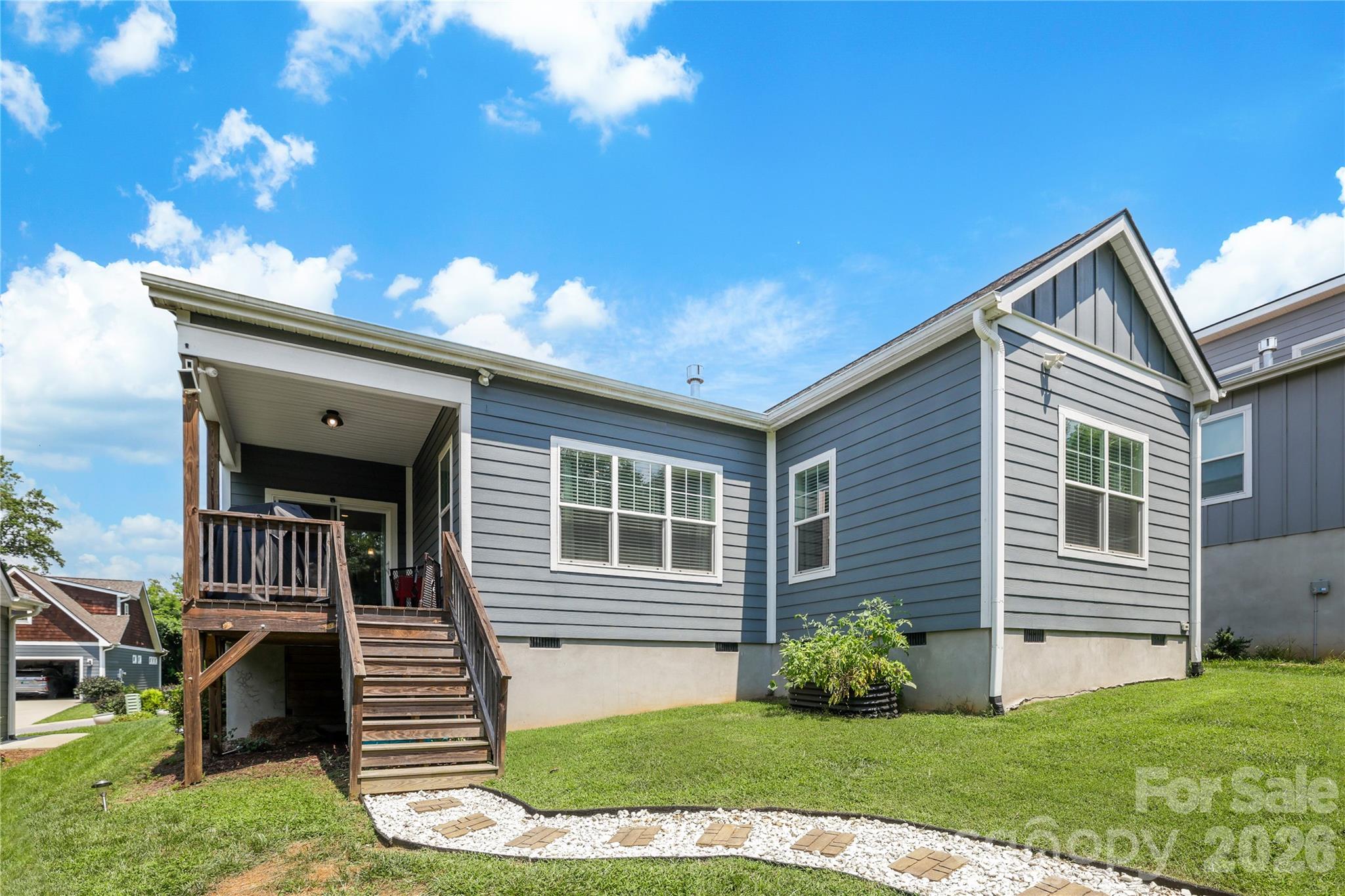 19 Woodbridge Park Drive Property Photo 19