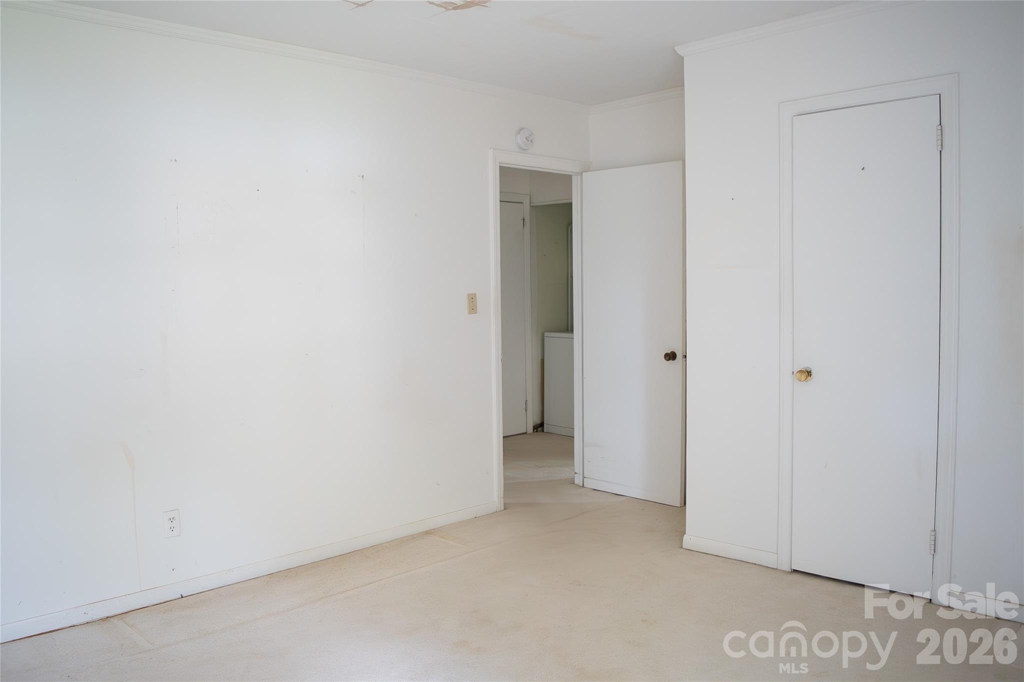 1006 3rd Avenue Property Photo 11