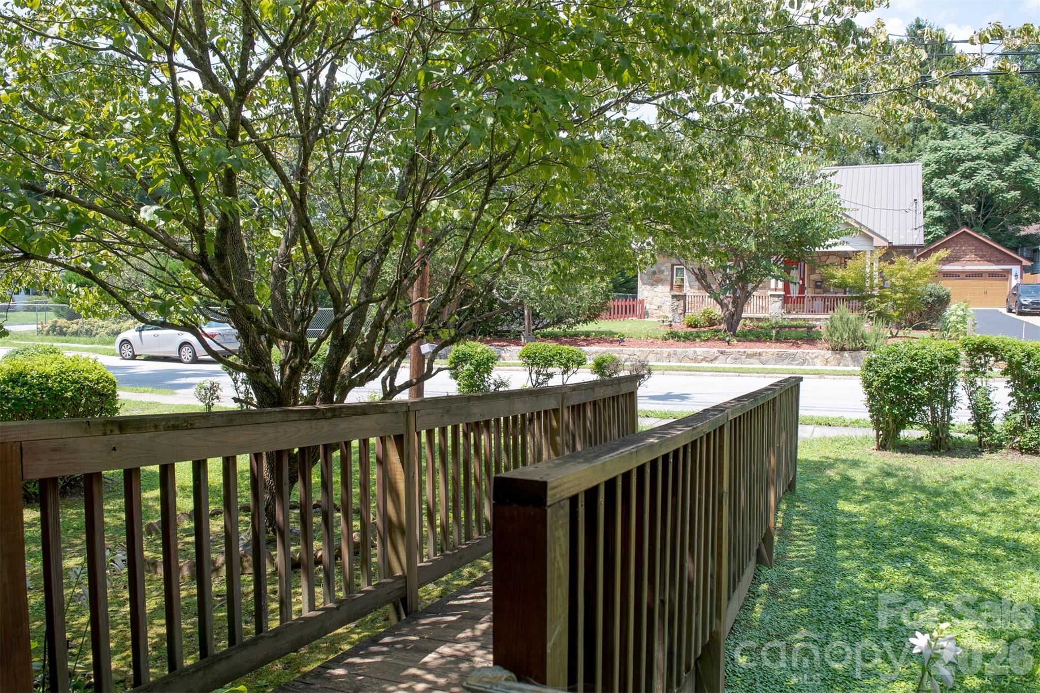 1006 3rd Avenue Property Photo 13