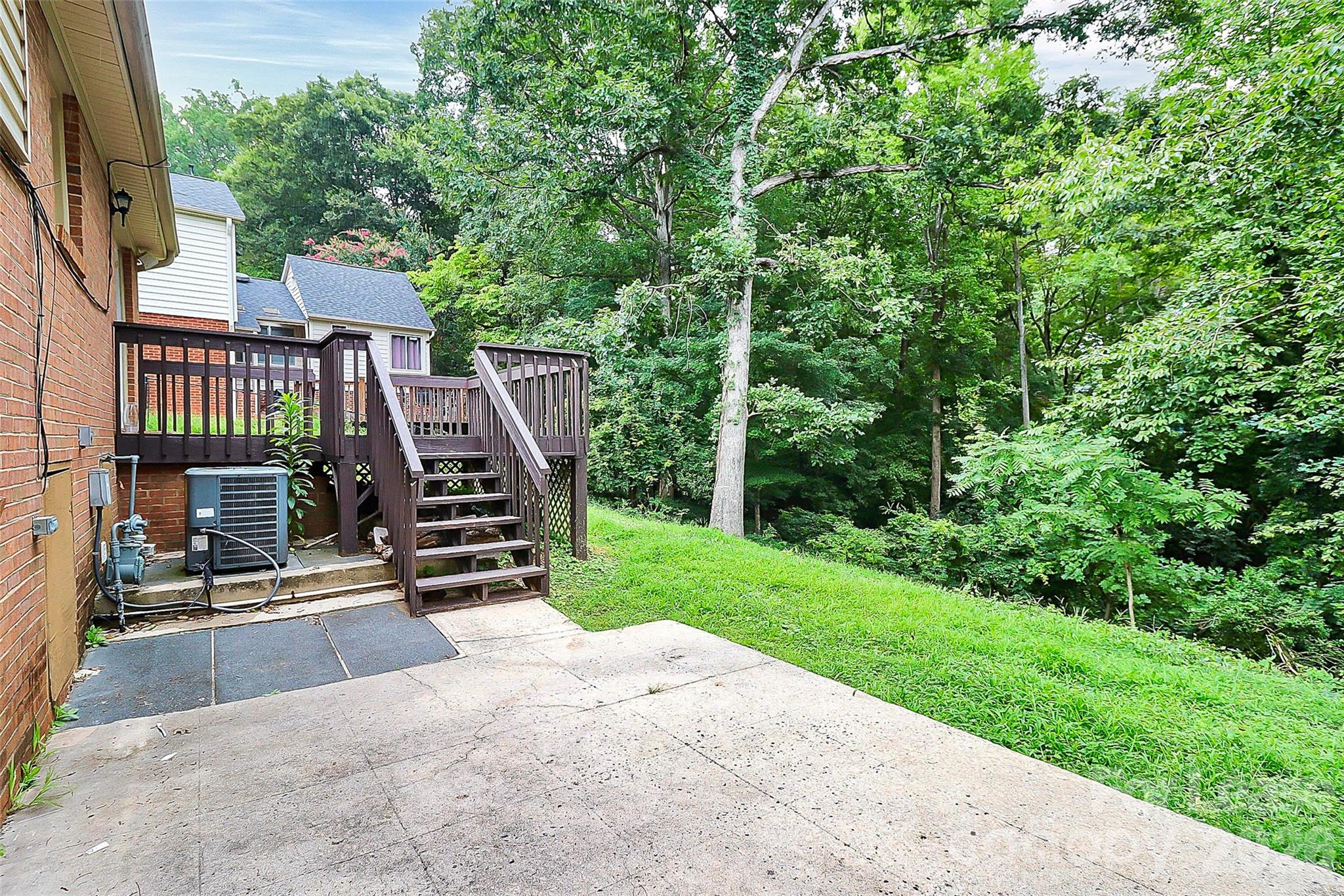 6133 Colchester Place Property Photo 29