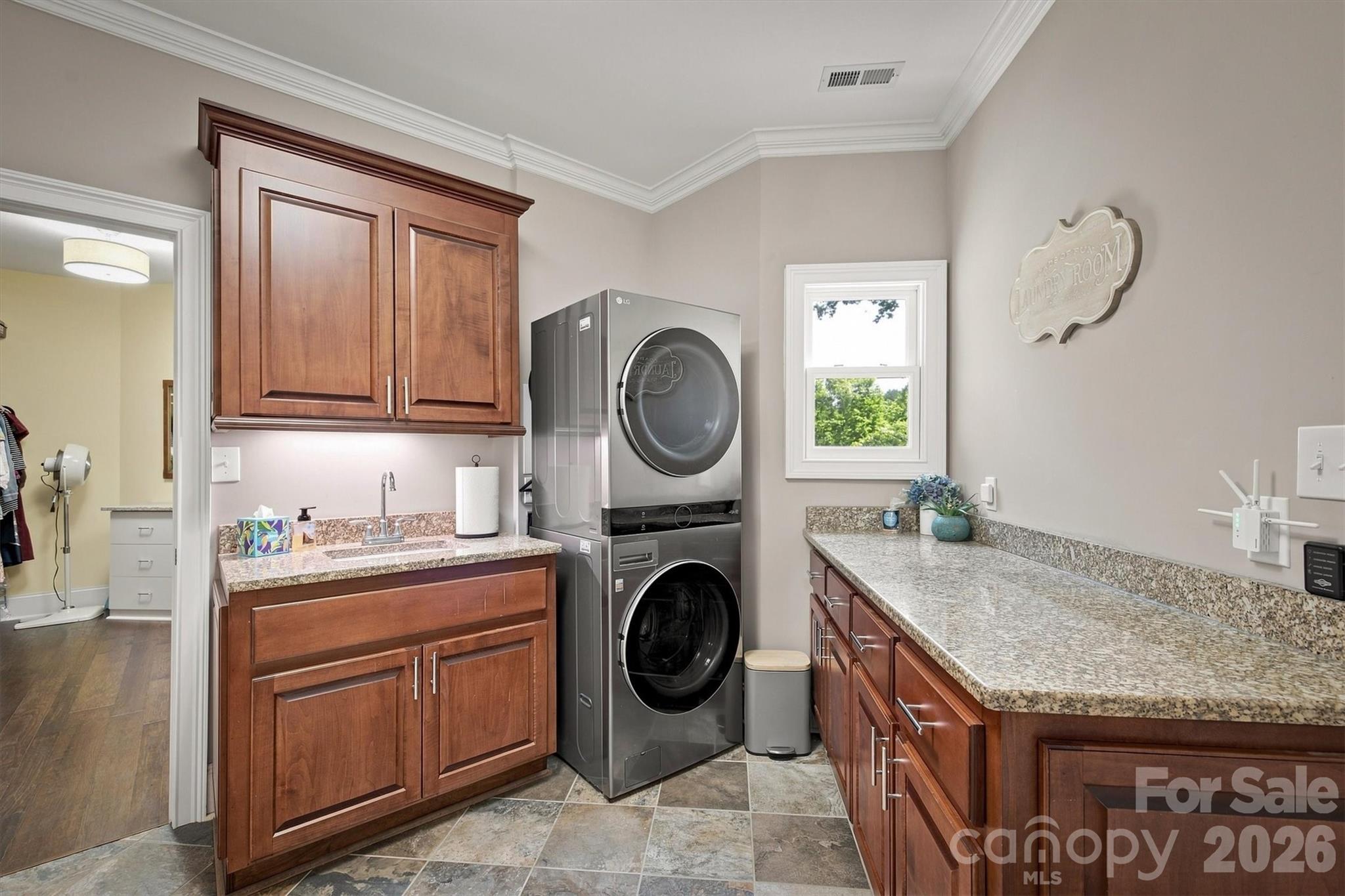 5504 Cedar Cove Way Property Photo 30