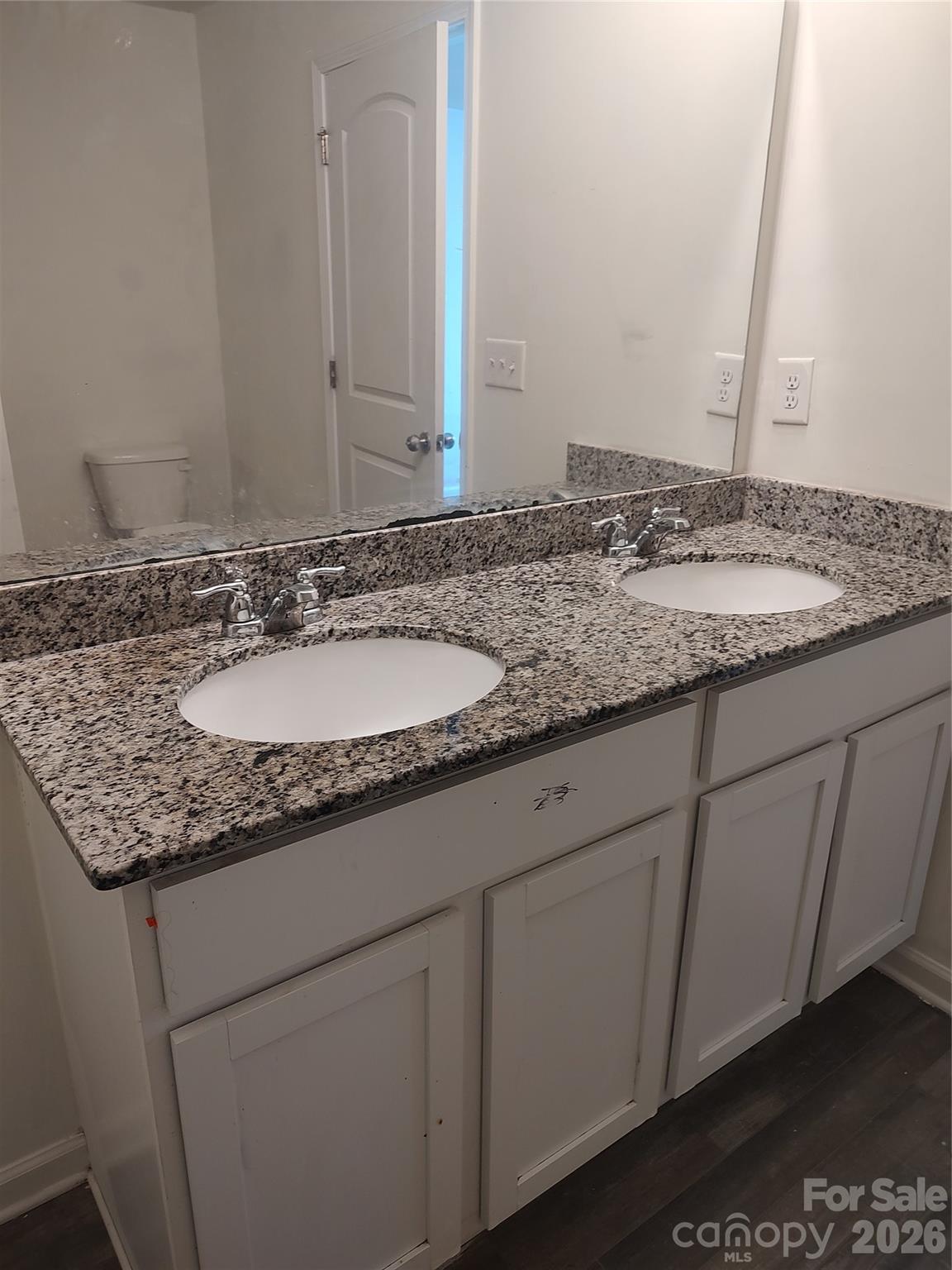 2268 Cranberry Way Property Photo 12