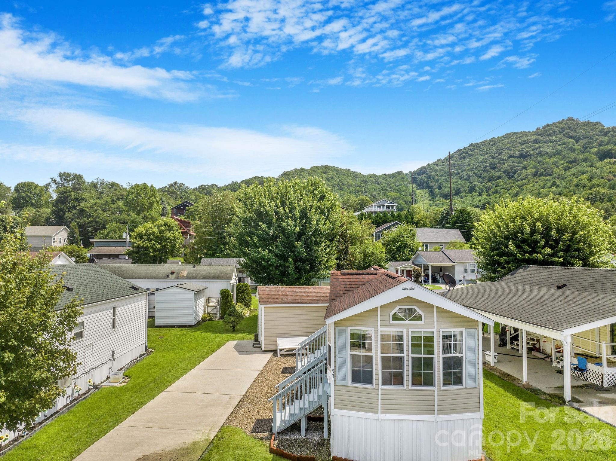 53 Strollers Lane Property Photo 2
