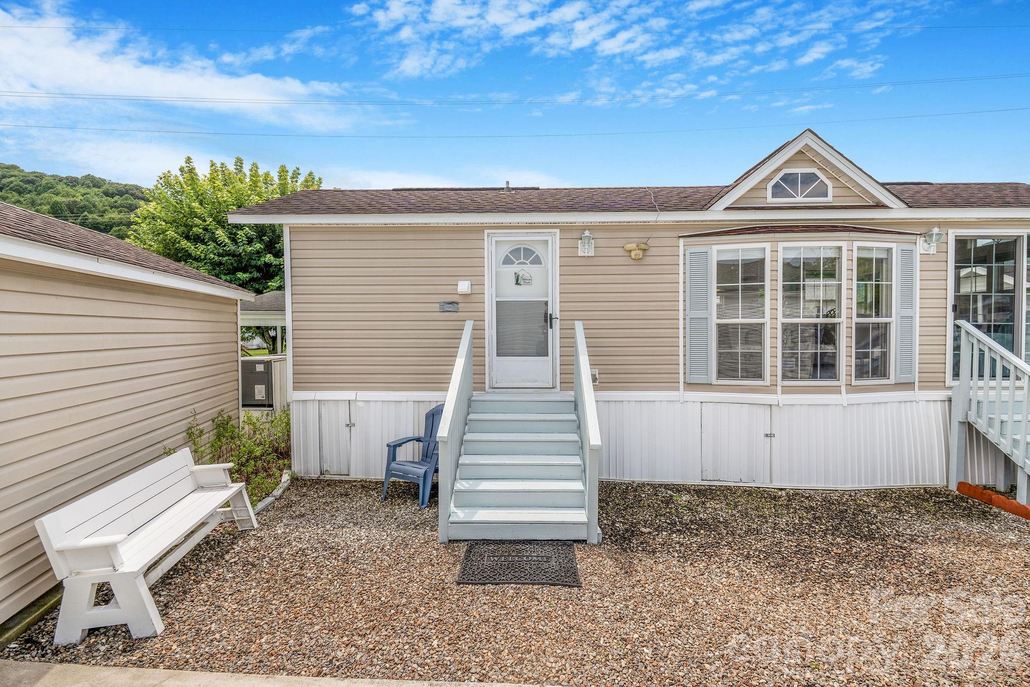 53 Strollers Lane Property Photo 31