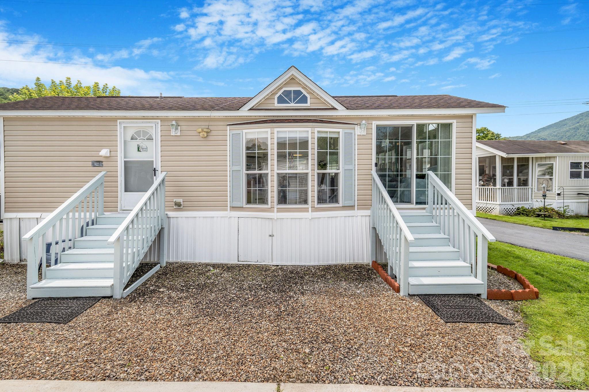 53 Strollers Lane Property Photo 33