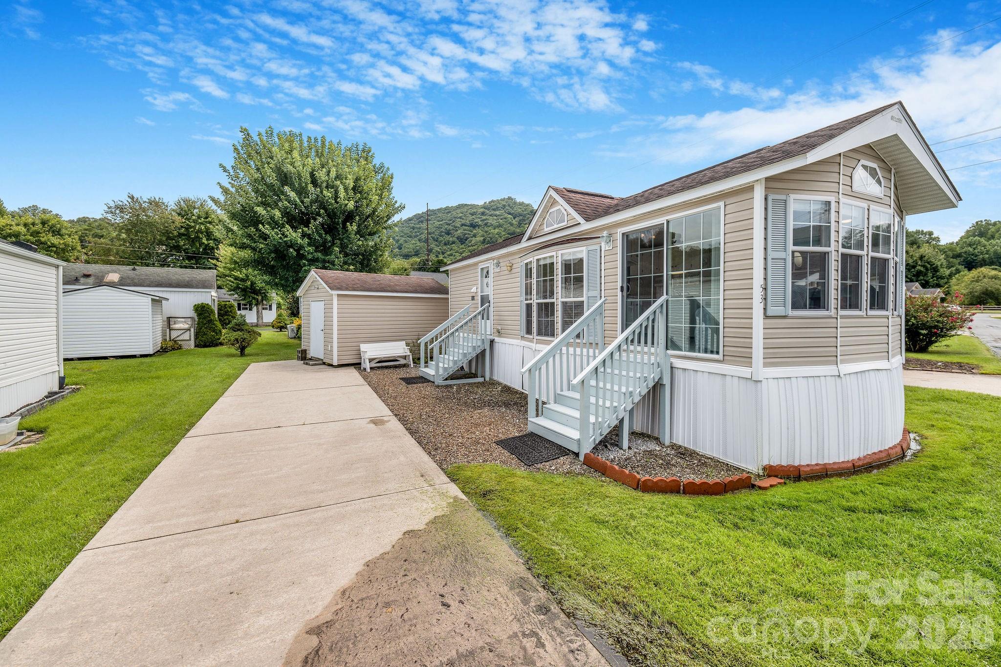 53 Strollers Lane Property Photo 34