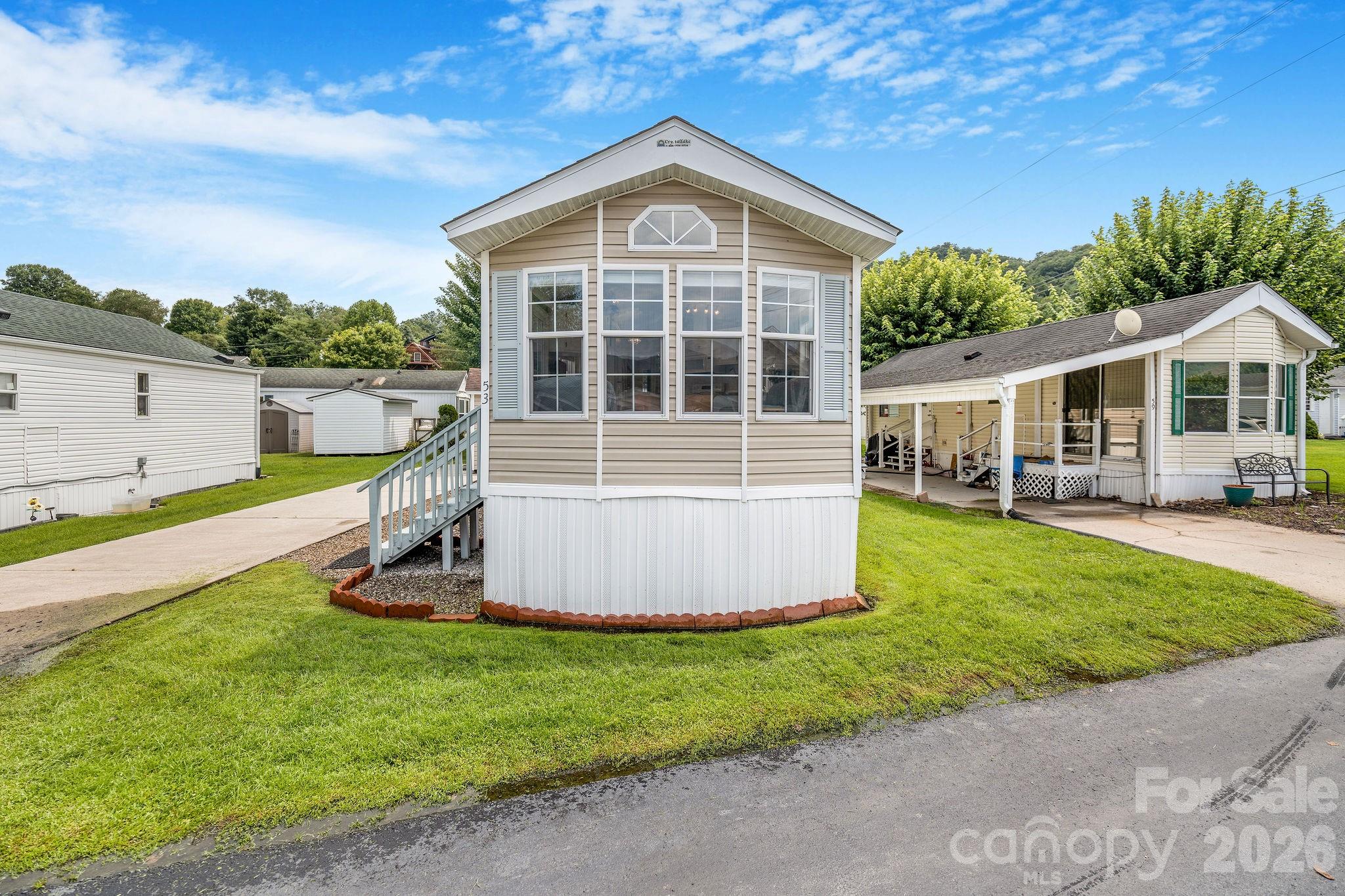 53 Strollers Lane Property Photo 35