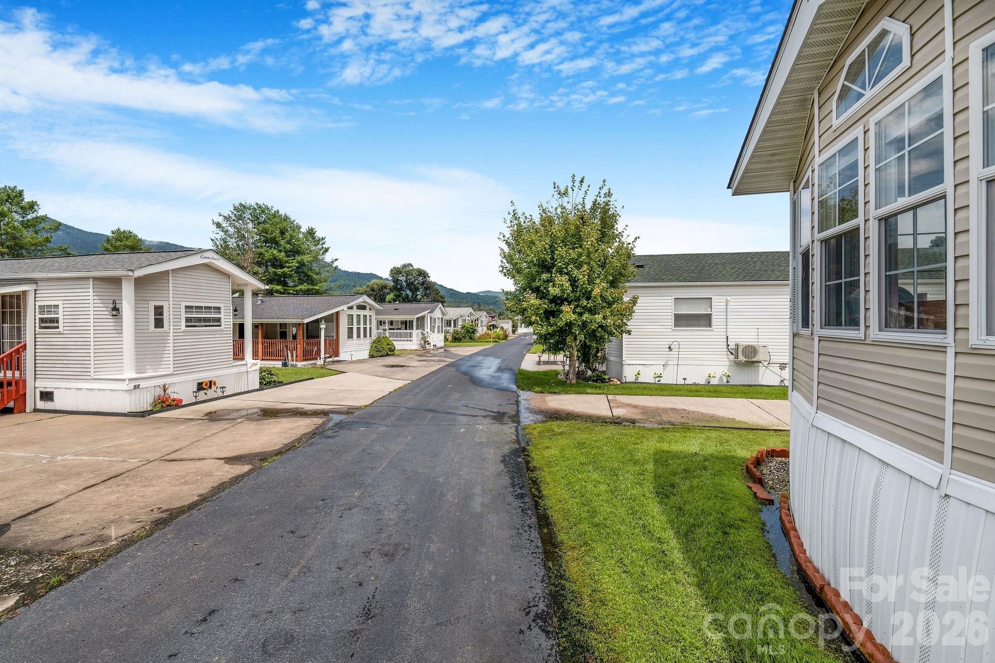 53 Strollers Lane Property Photo 37