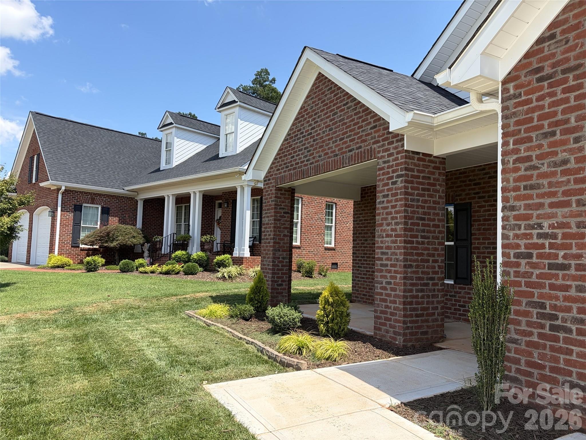 106 Blakemore Drive Property Photo 2