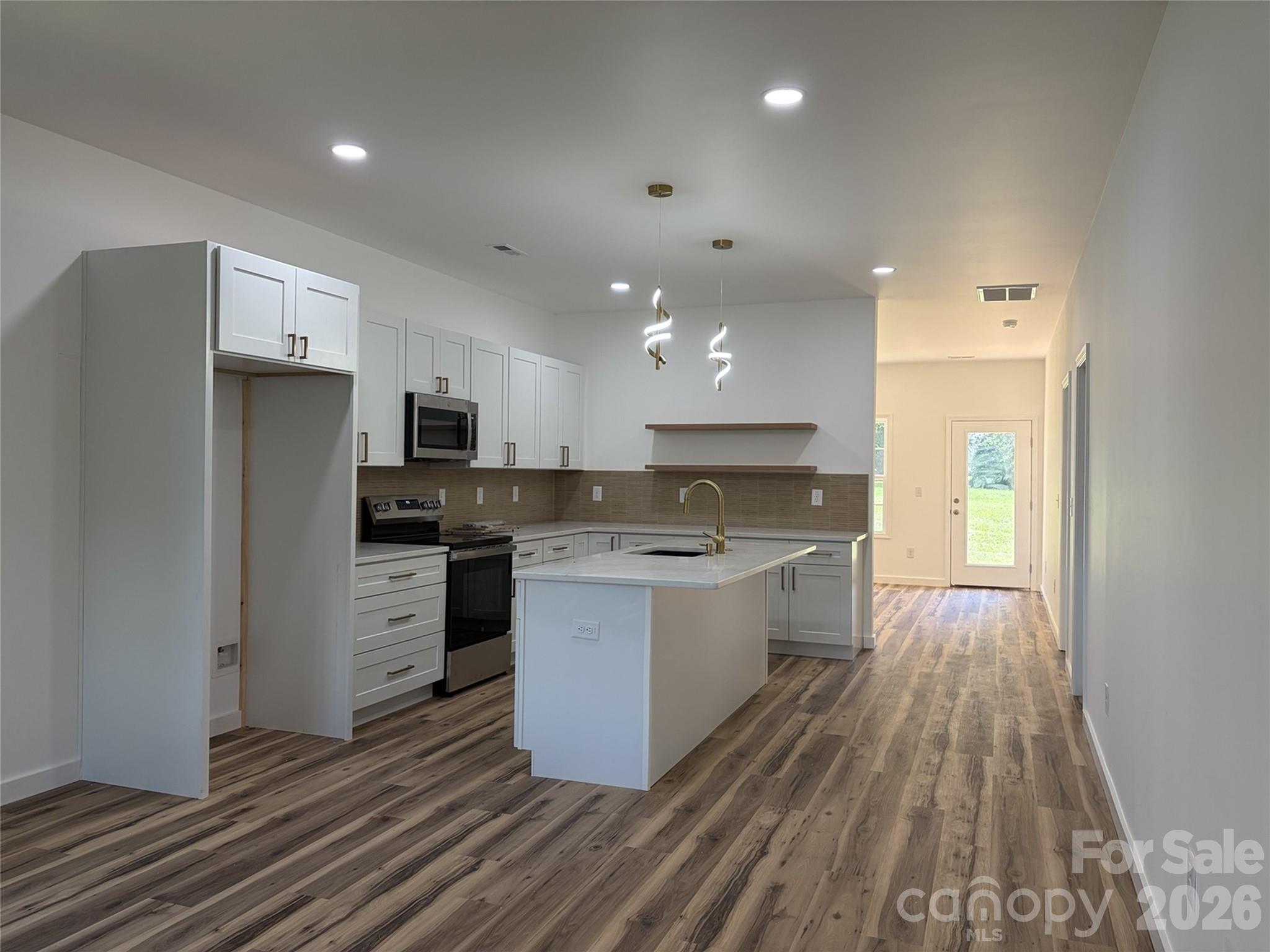 106 Blakemore Drive Property Photo 13
