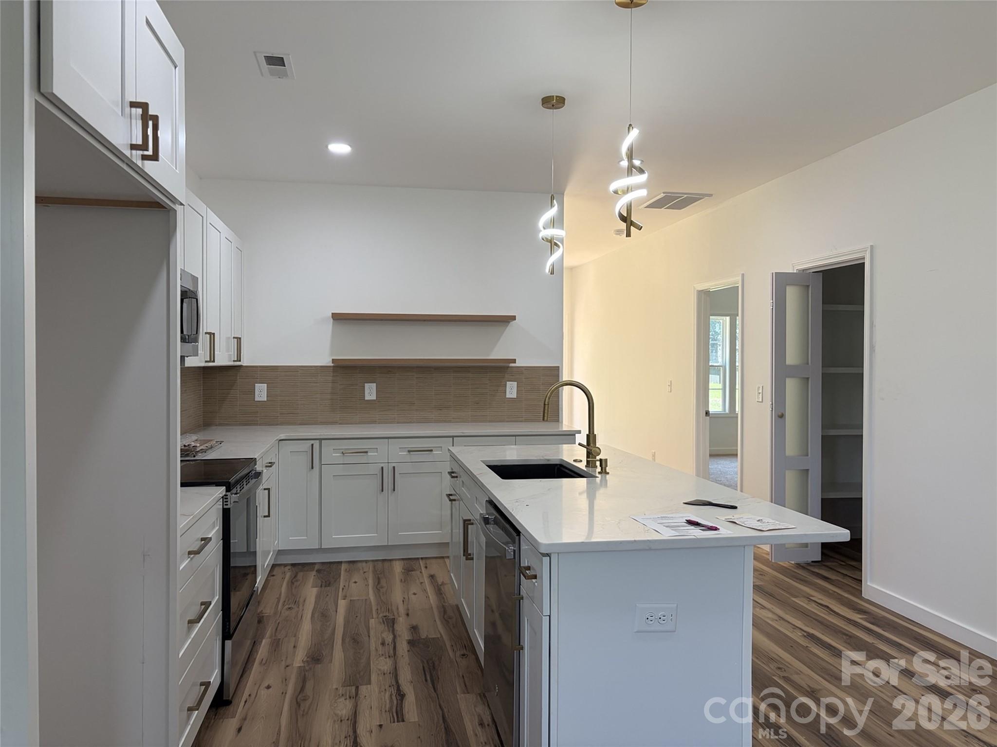 106 Blakemore Drive Property Photo 15
