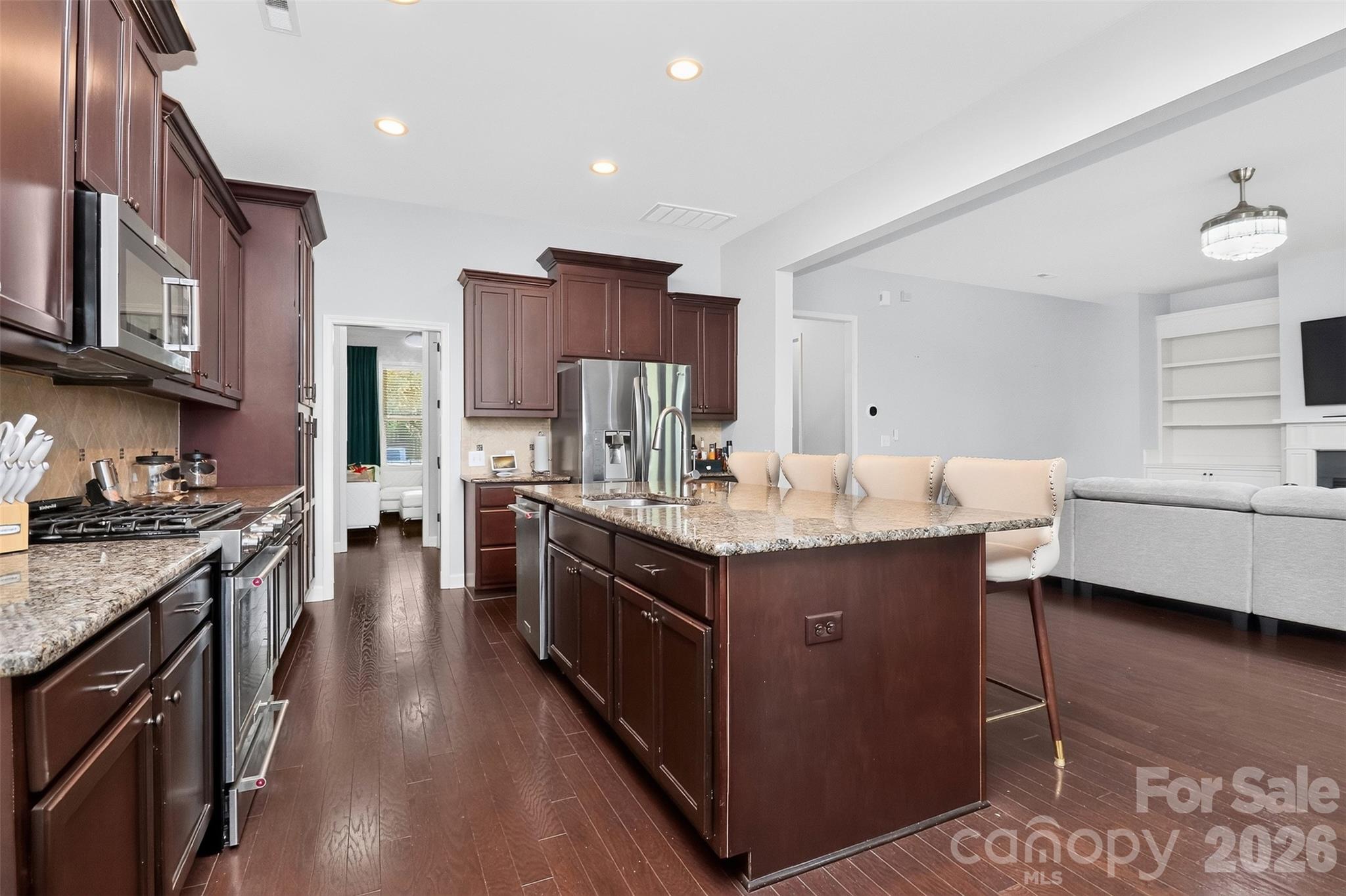 3125 Kennys Street Property Photo 13